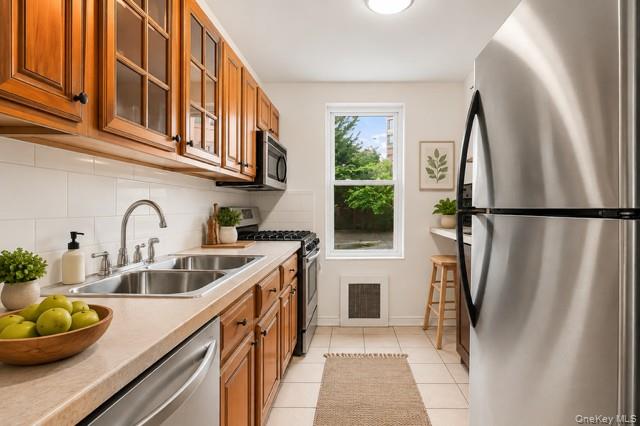 7510 Yellowstone Boulevard, Unit 2C photo 2