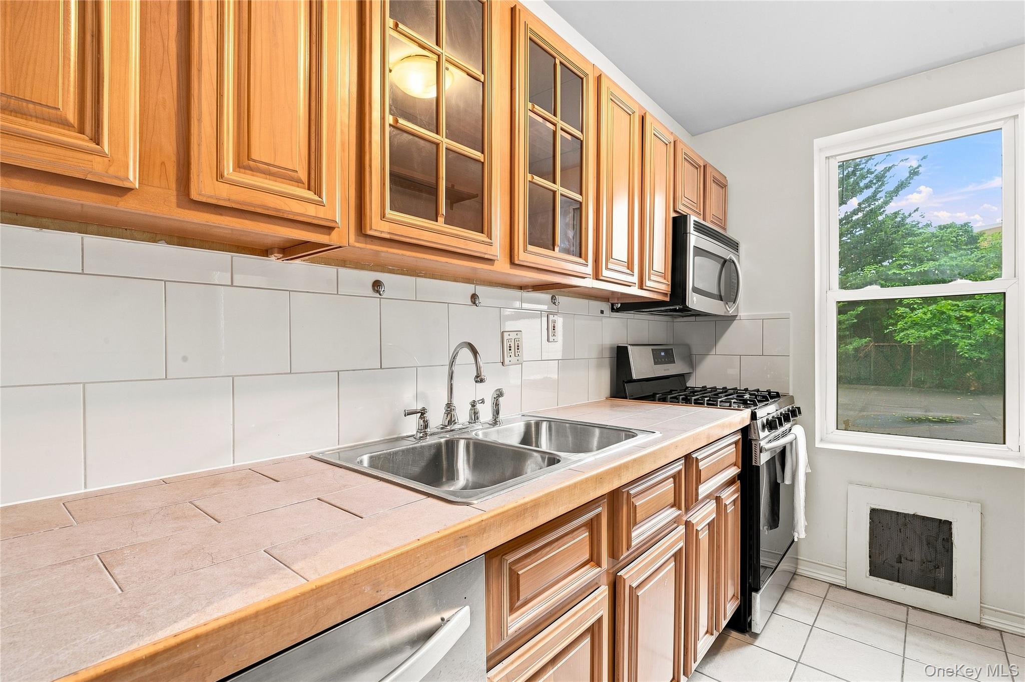 7510 Yellowstone Boulevard, Unit 2C photo 12