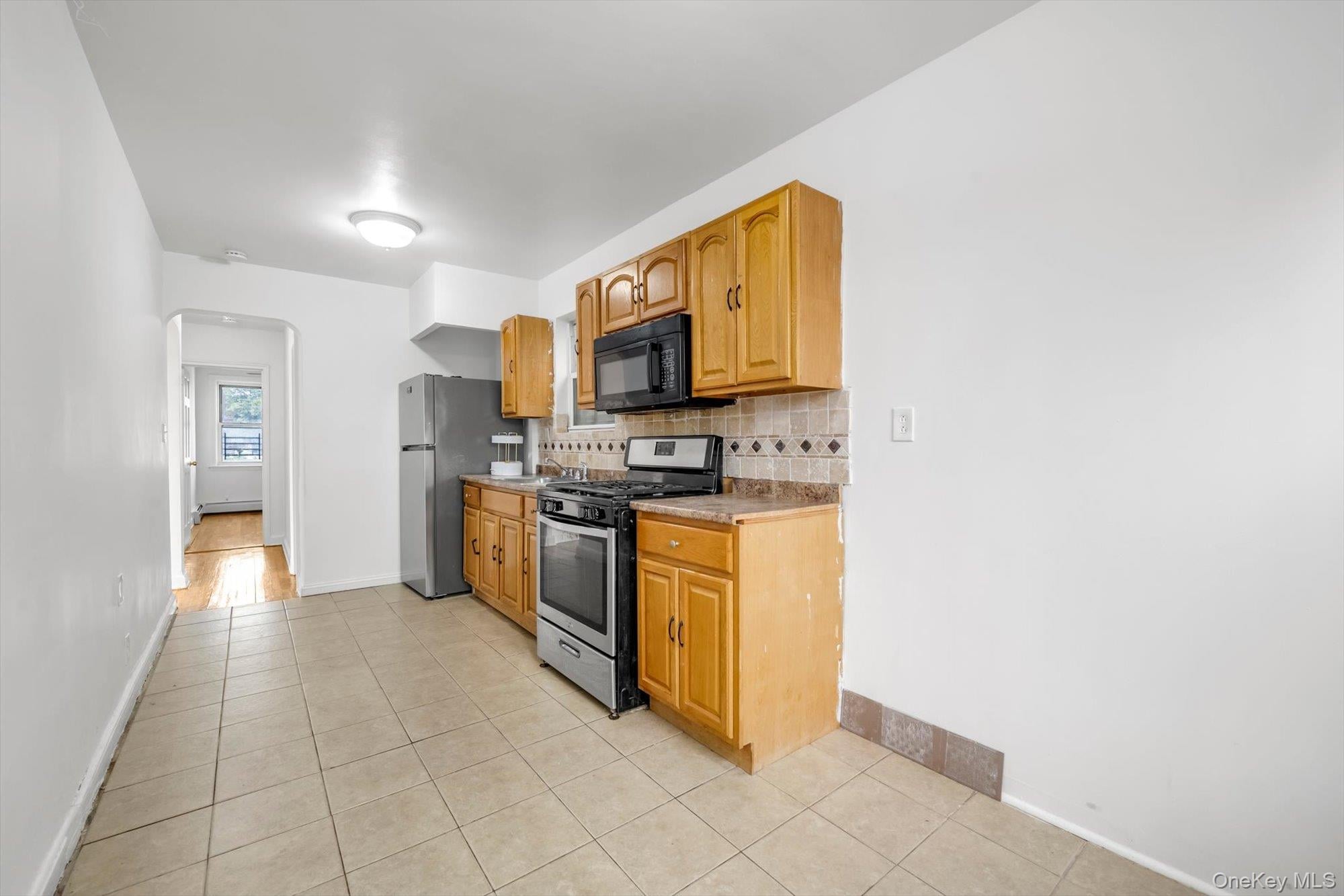 1609 Colden Avenue – For Sale photo 6