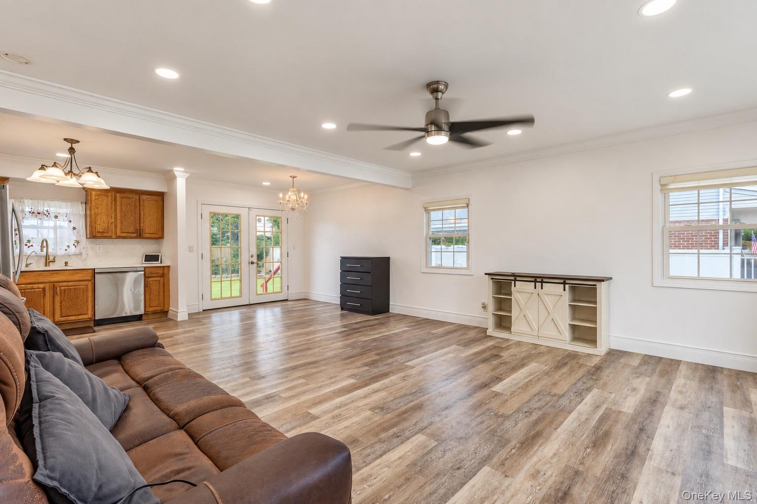 561 Parker Avenue – For Sale photo 3