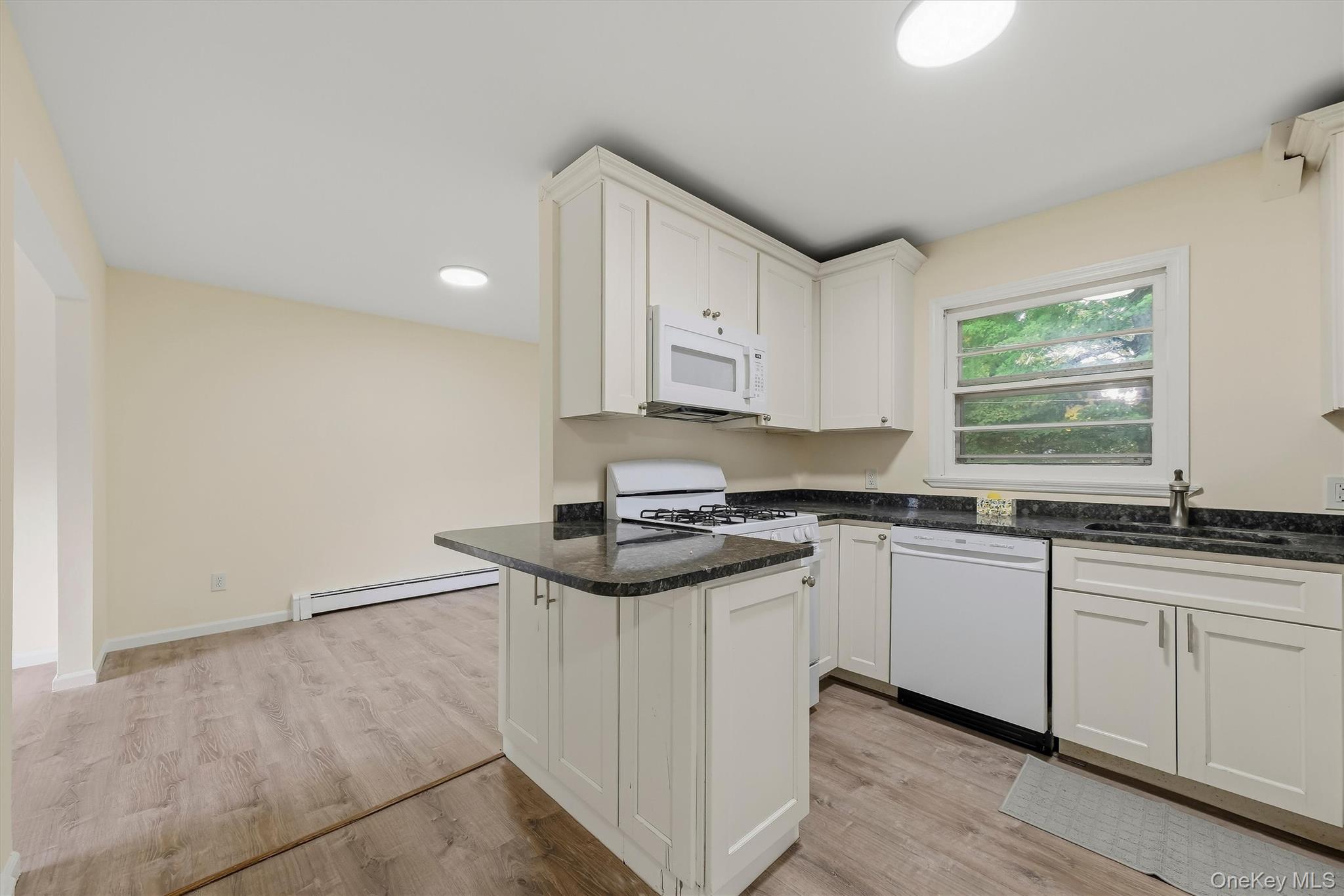 1668 Route 9, Unit 3H photo 11