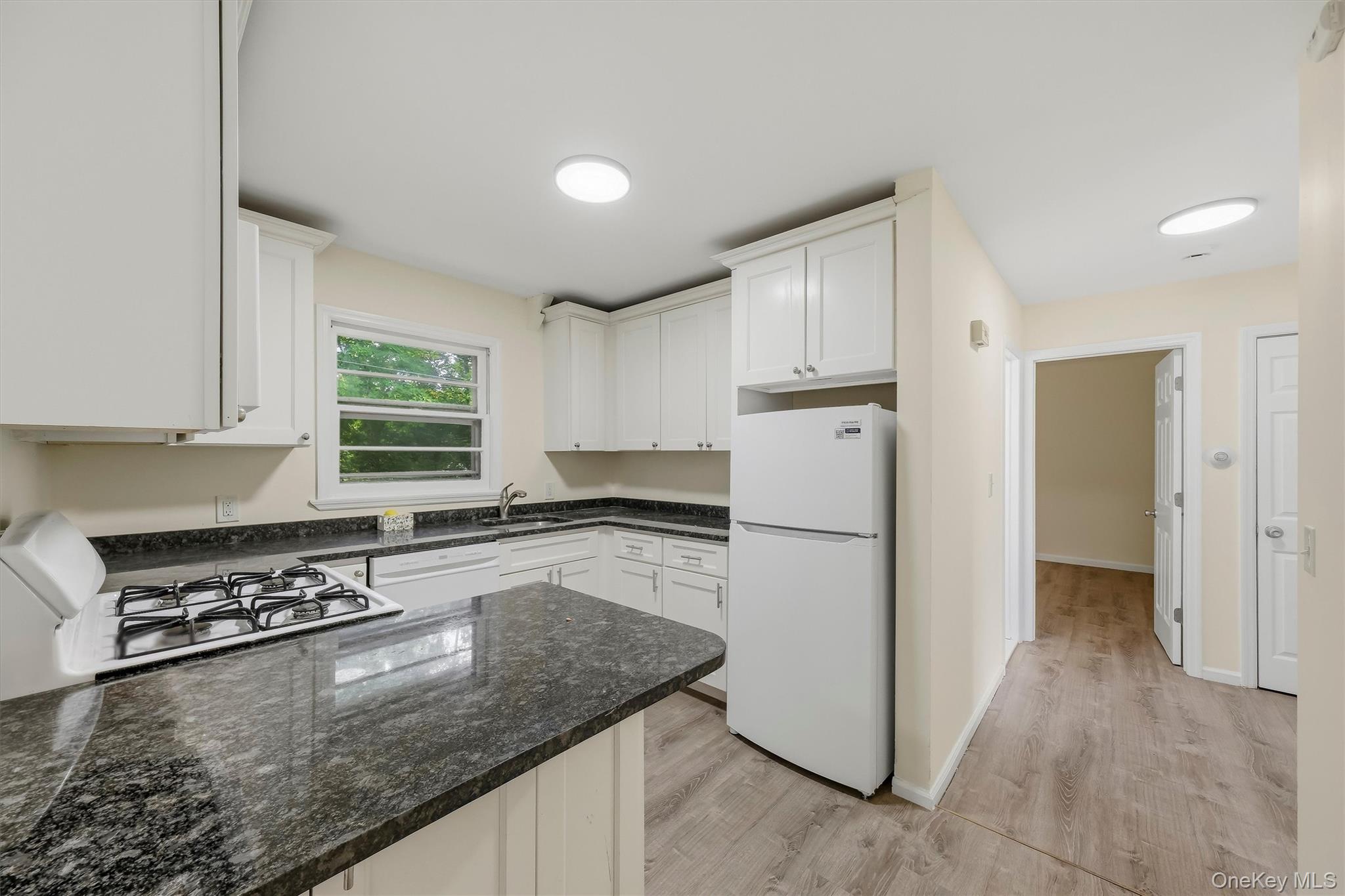 1668 Route 9, Unit 3H photo 10