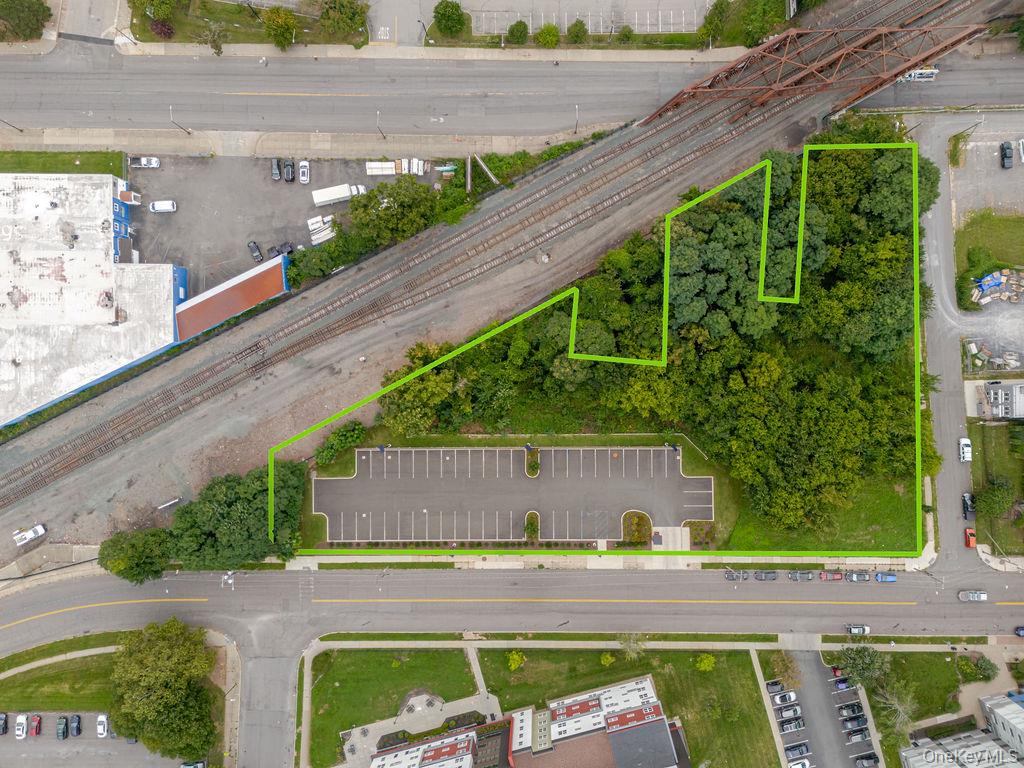 329 N Pearl Street – For Sale