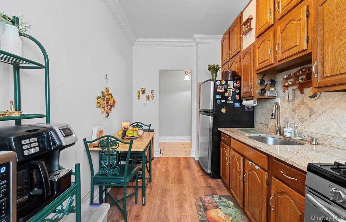 9031 Fort Hamilton Parkway, Unit 5G photo 8