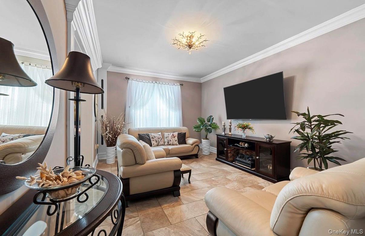 9031 Fort Hamilton Parkway, Unit 5G photo 3