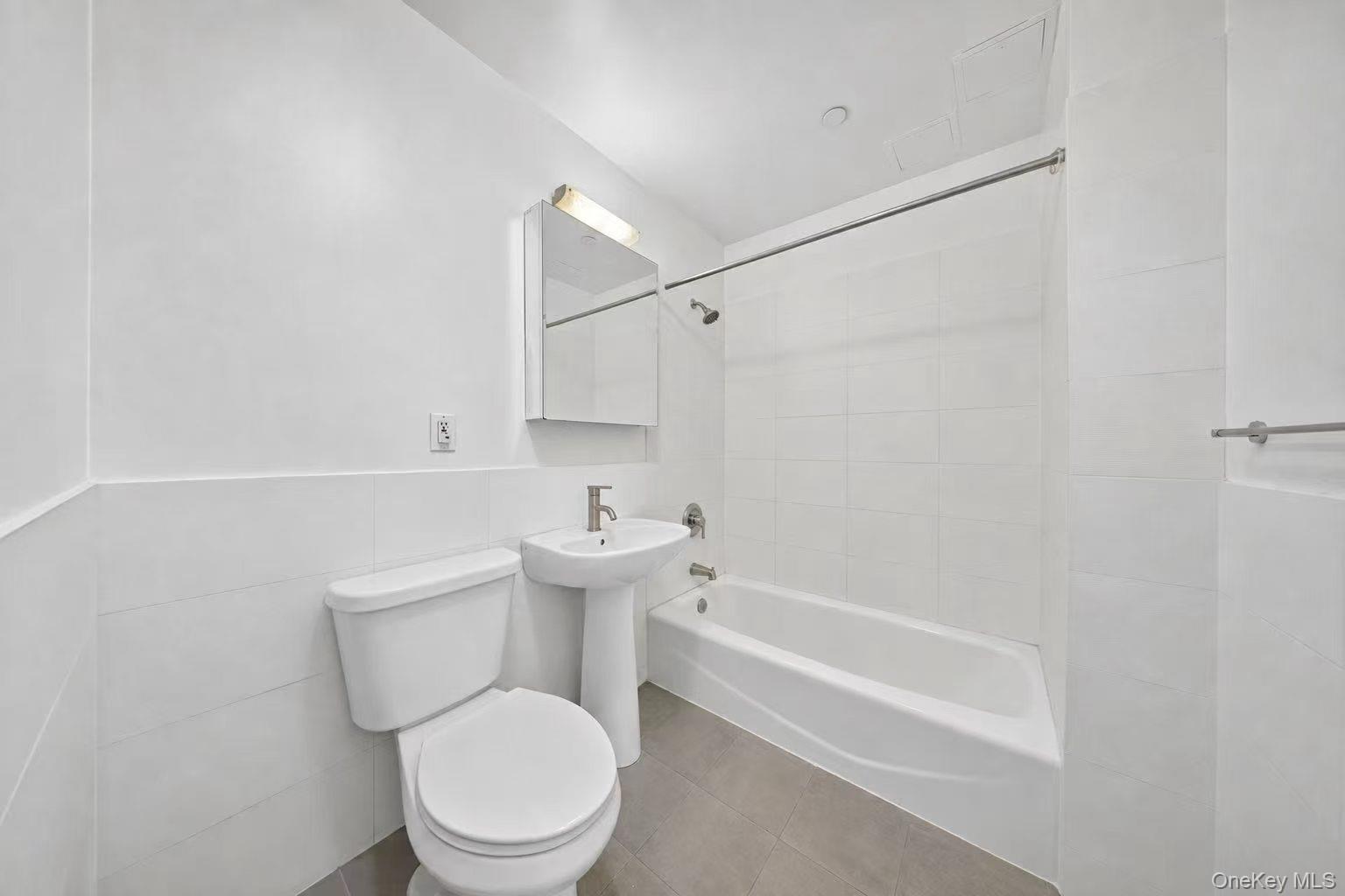 71-28 163rd Street, Unit 2A photo 7