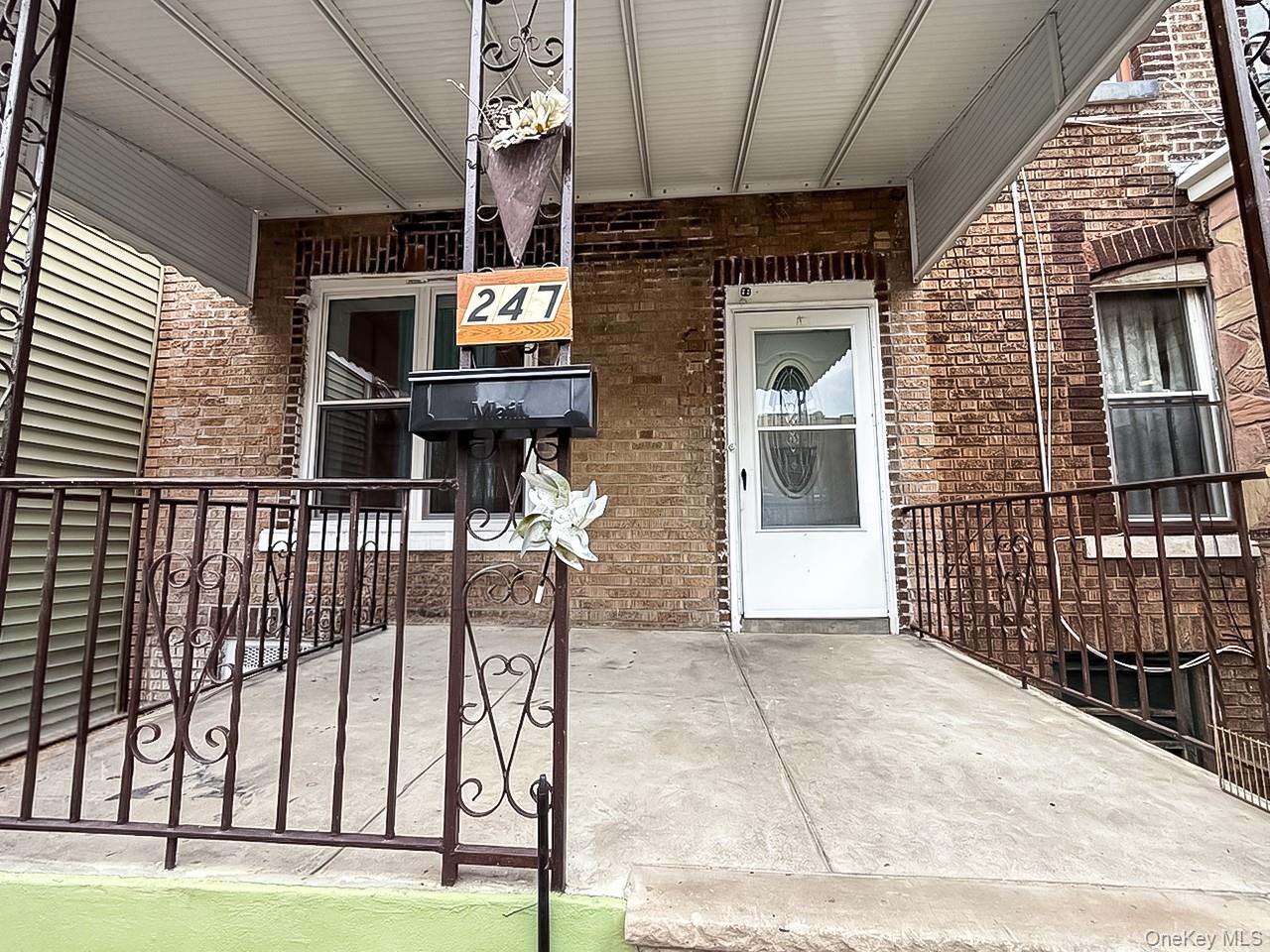 247 E 26th Street – For Sale photo 3