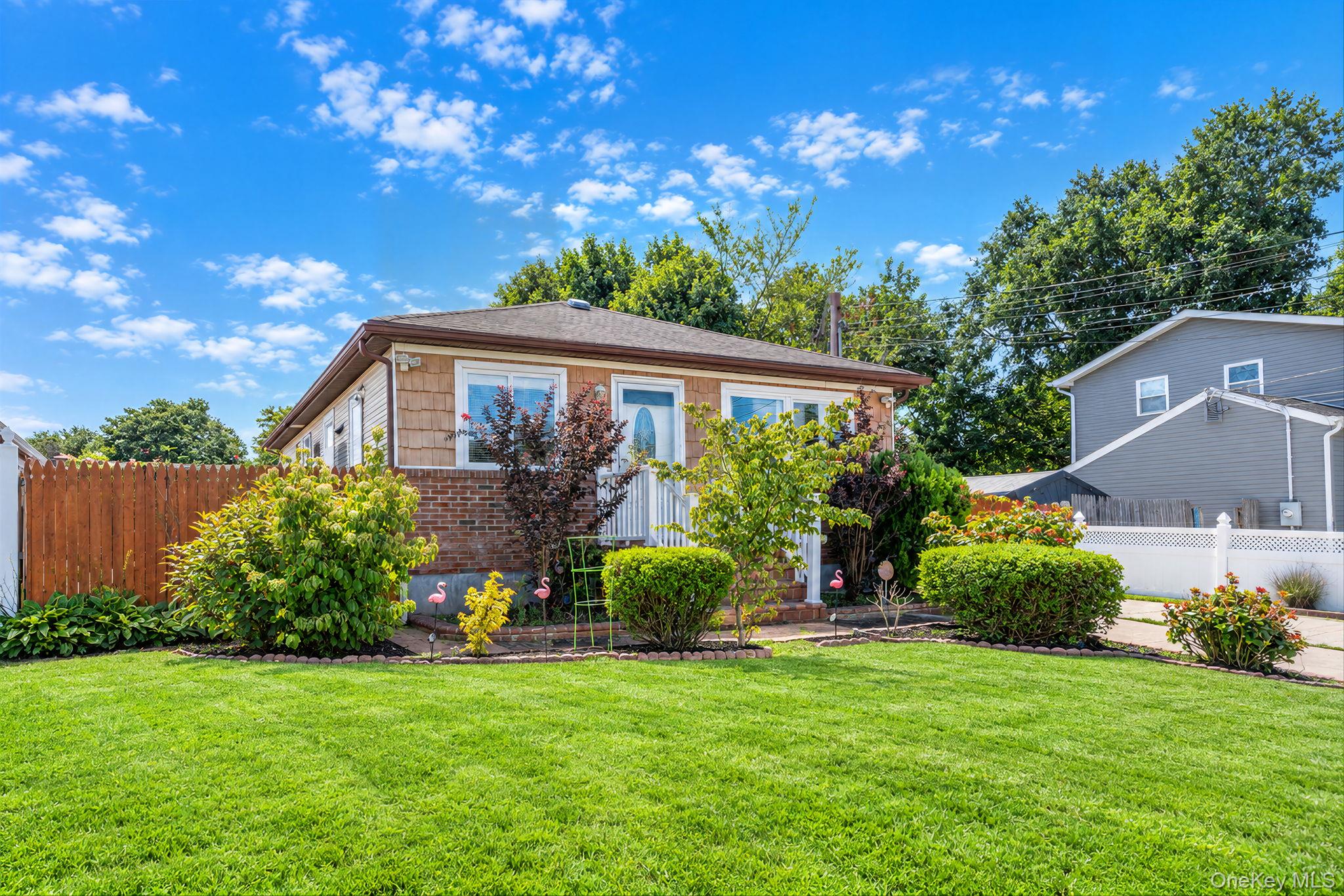 58 Morton Street – For Sale photo 2