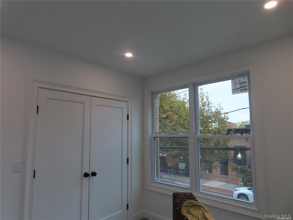 91 Deer Park, Apt #2 Avenue, Unit 2 photo 8