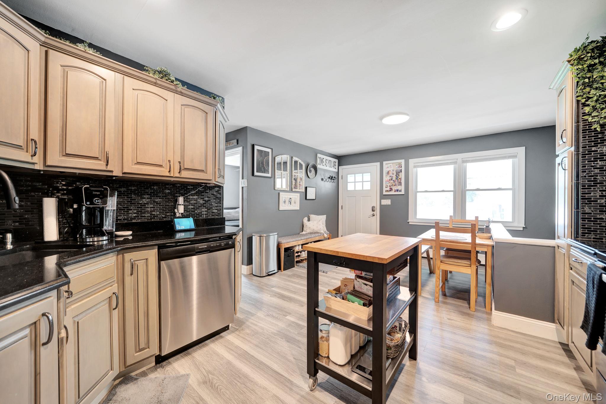 154 W End Avenue – For Sale photo 12