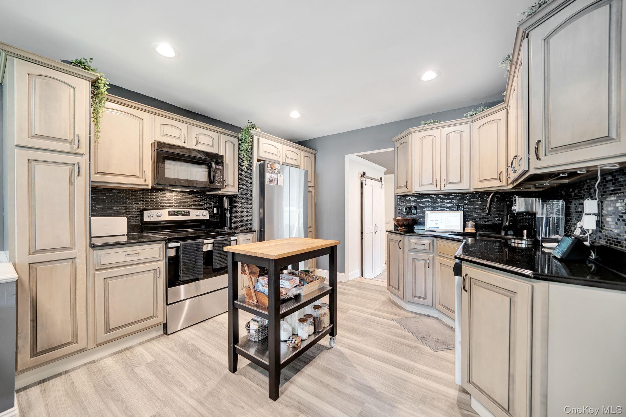 154 W End Avenue – For Sale photo 11