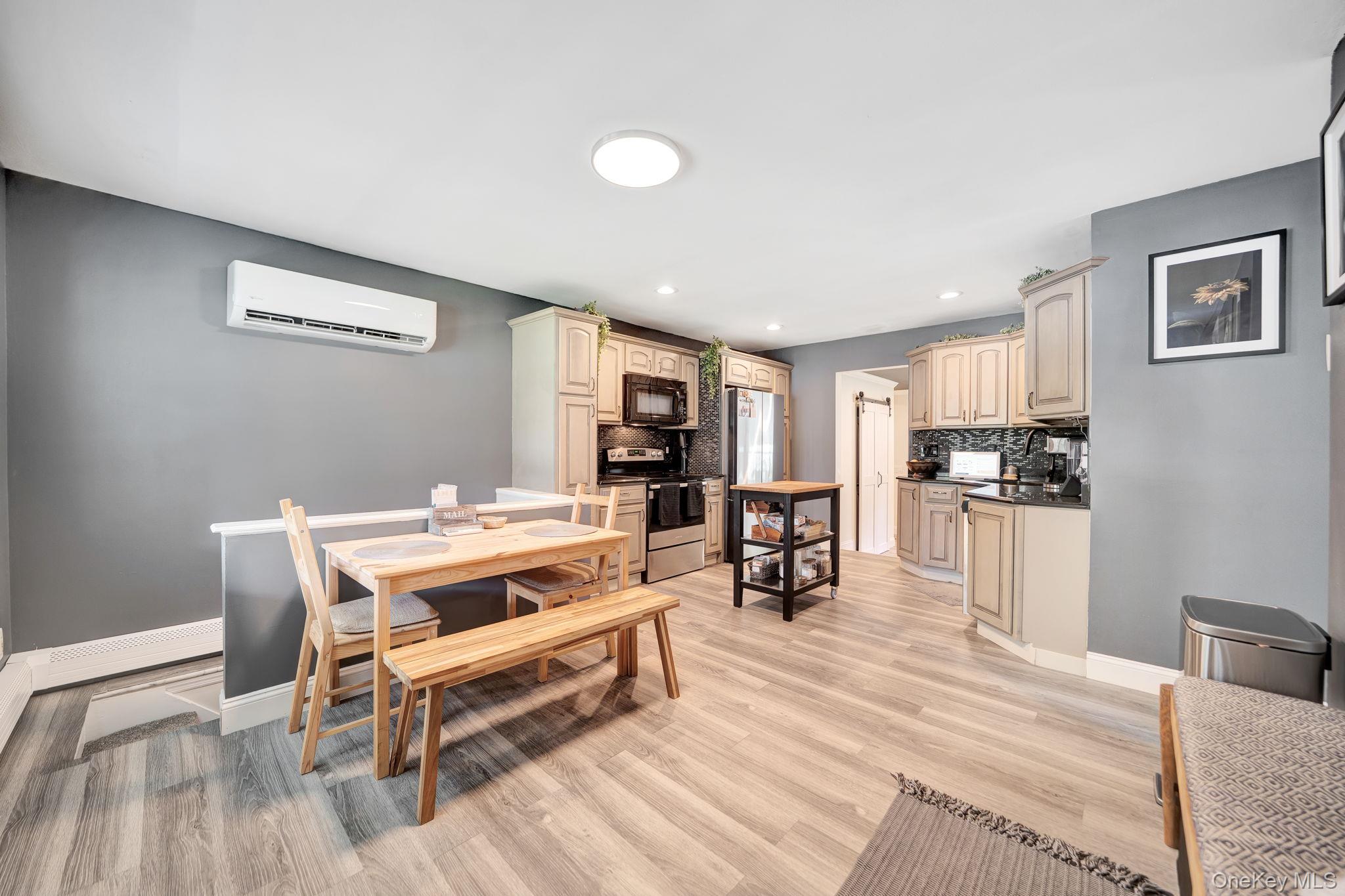154 W End Avenue – For Sale photo 6