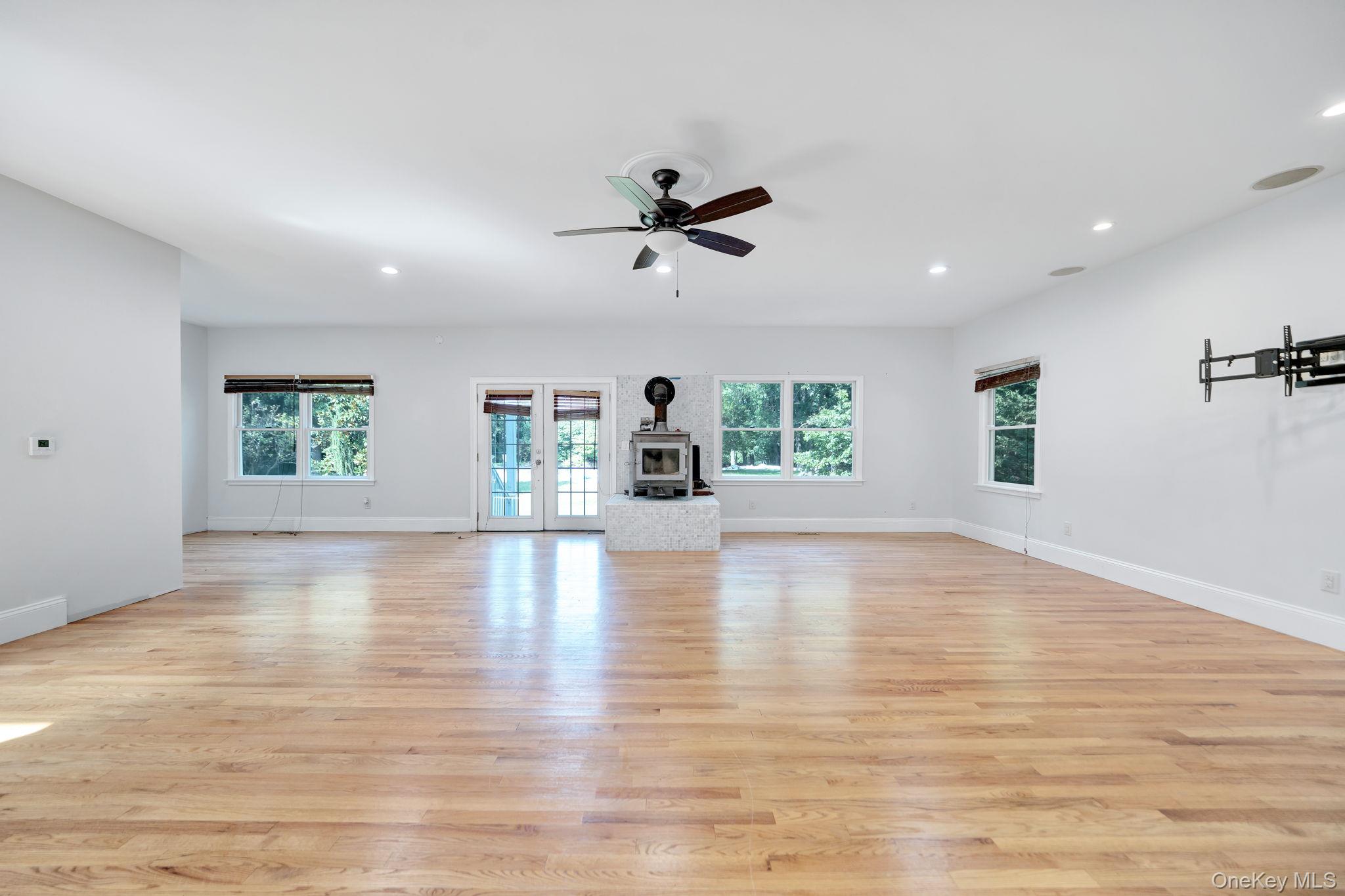 75 Whiskey Road – For Sale photo 7