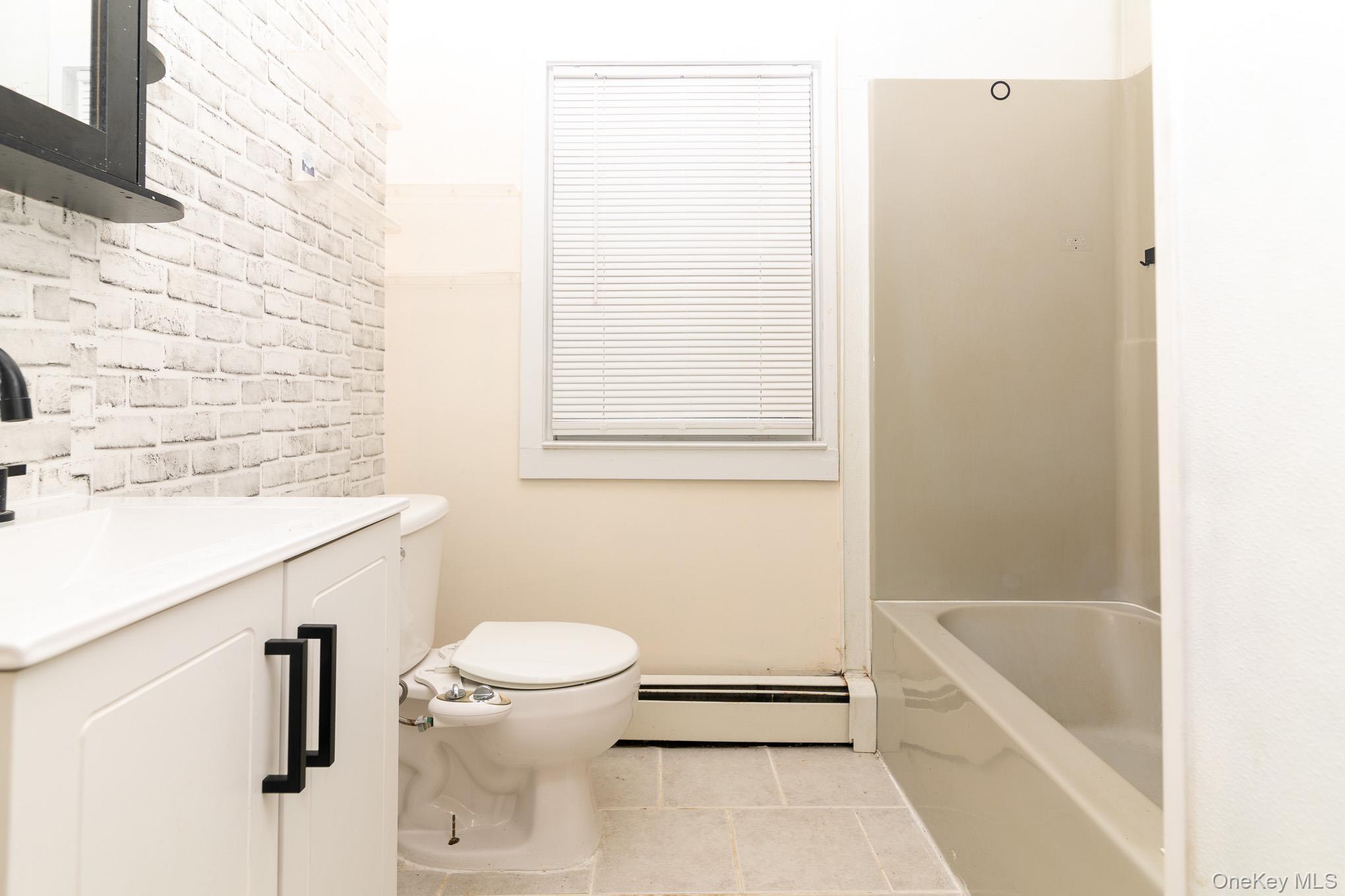 102 Sproat Street – For Sale photo 28