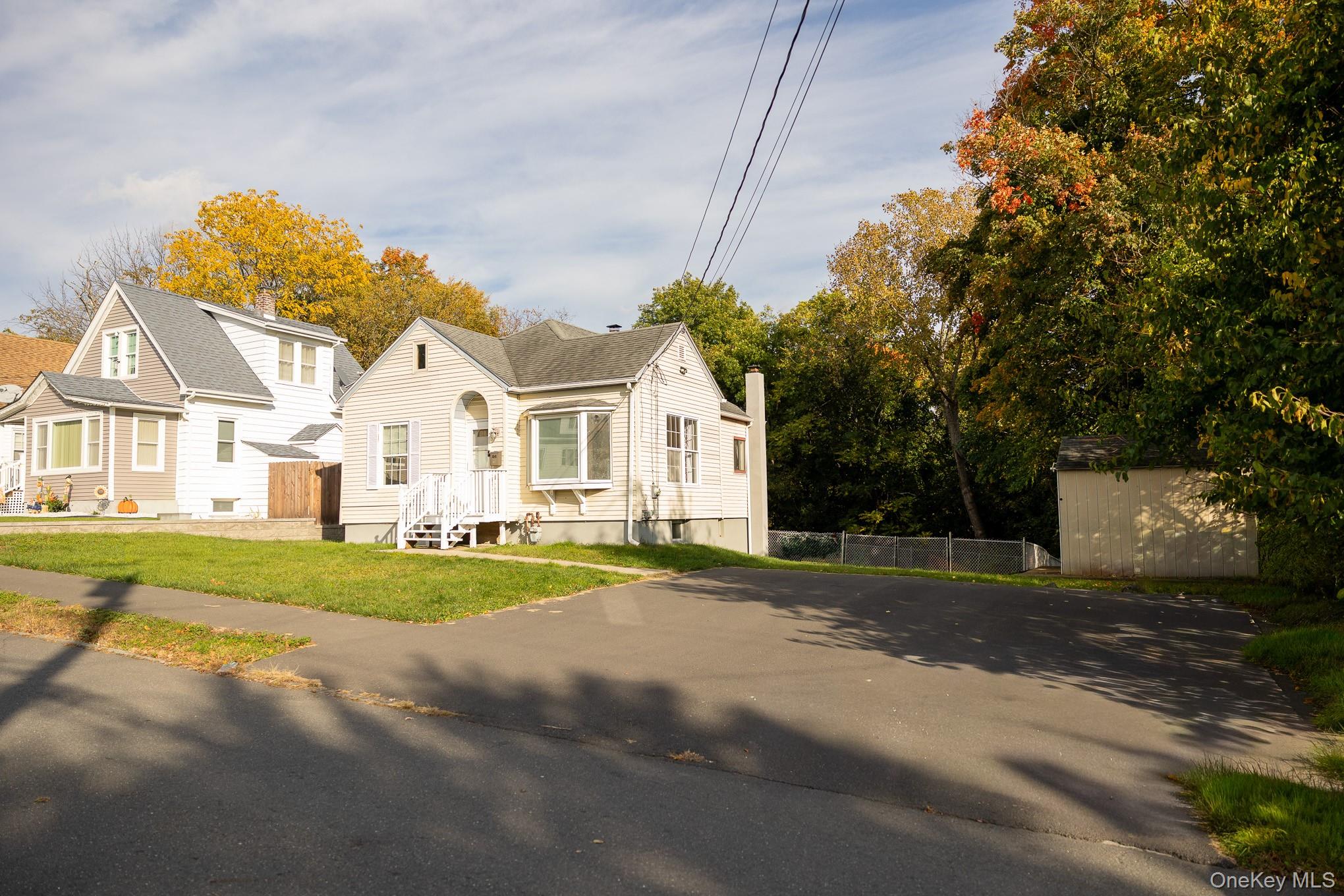 102 Sproat Street – For Sale photo 43