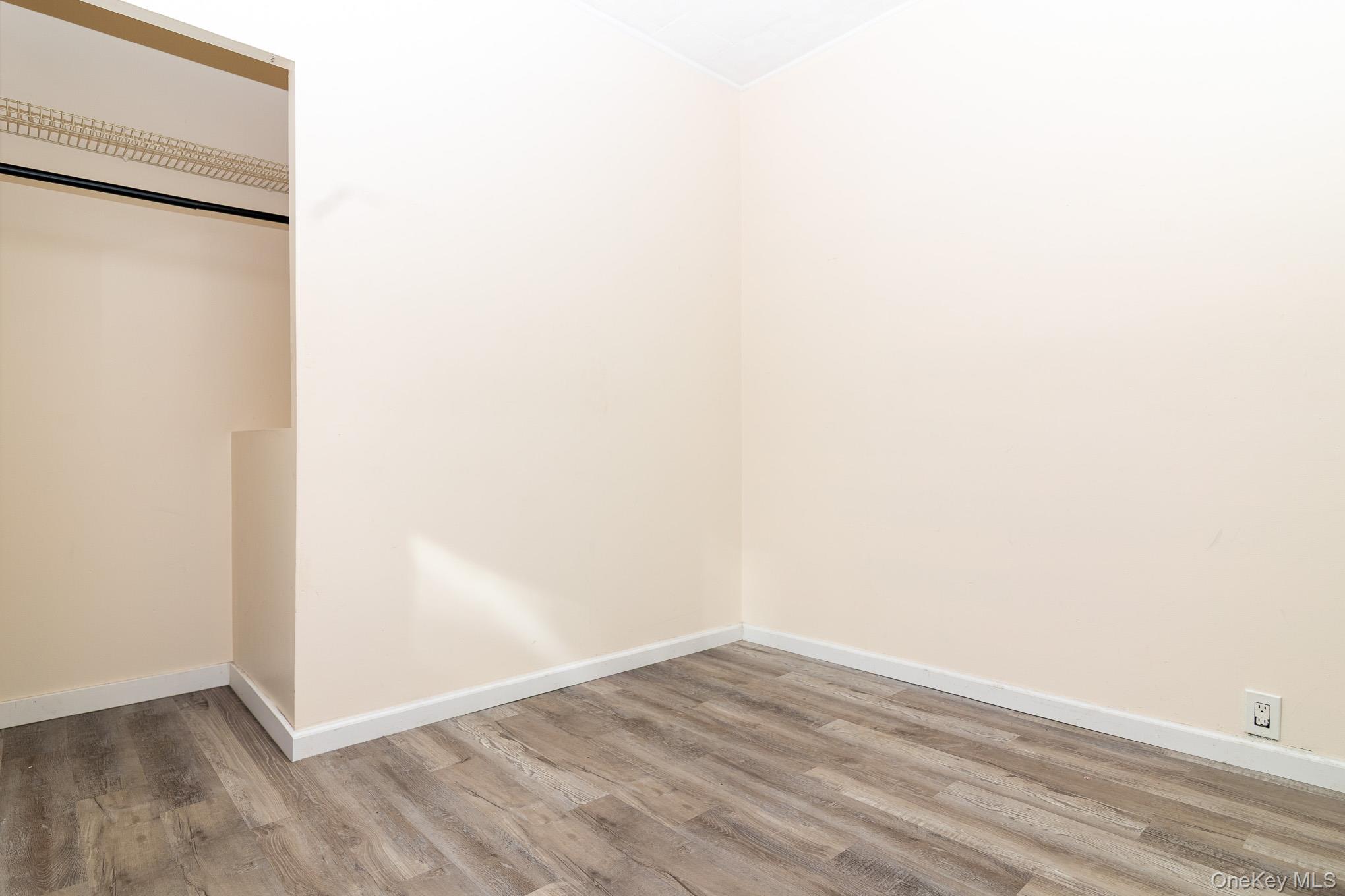 102 Sproat Street – For Sale photo 27