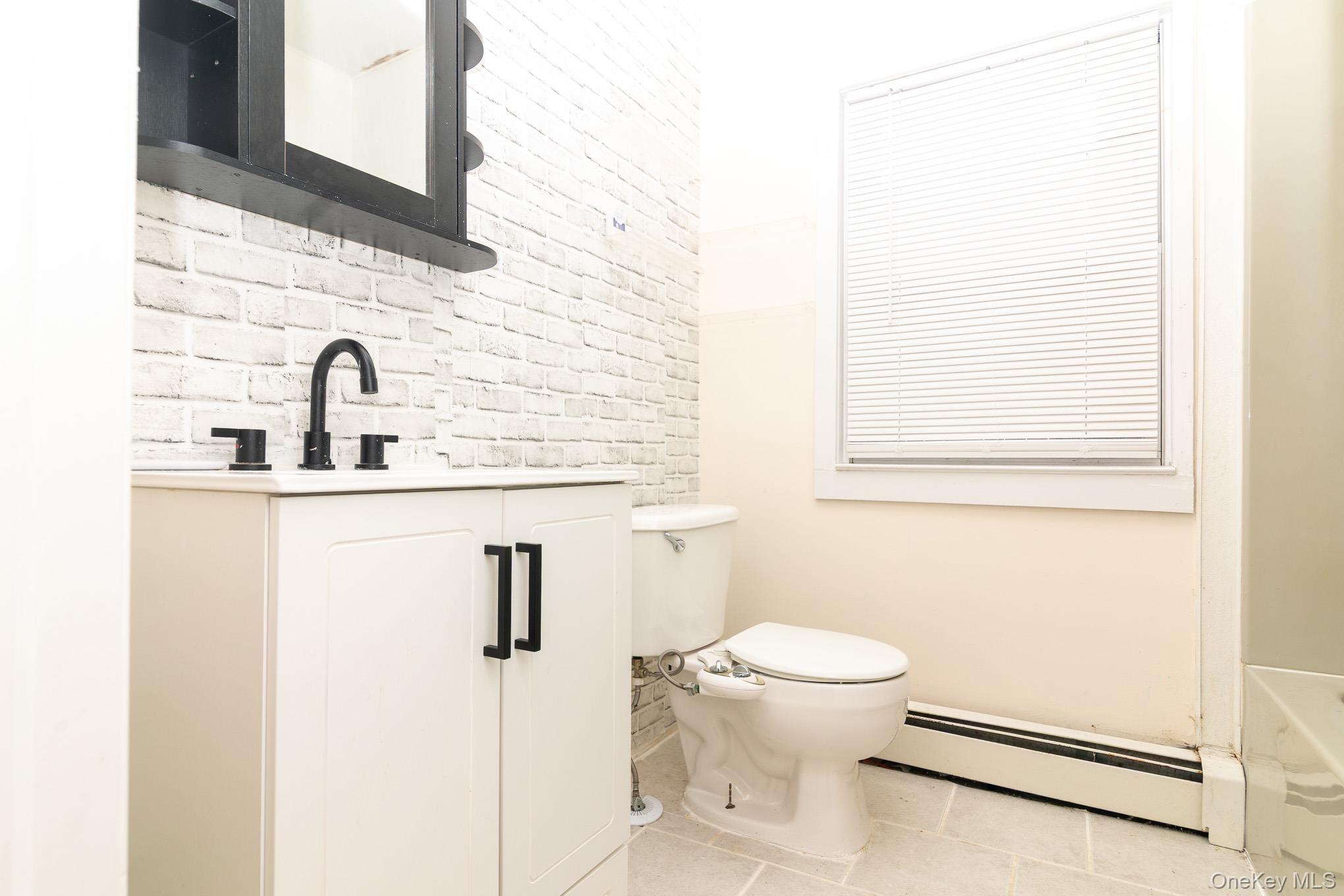 102 Sproat Street – For Sale photo 29