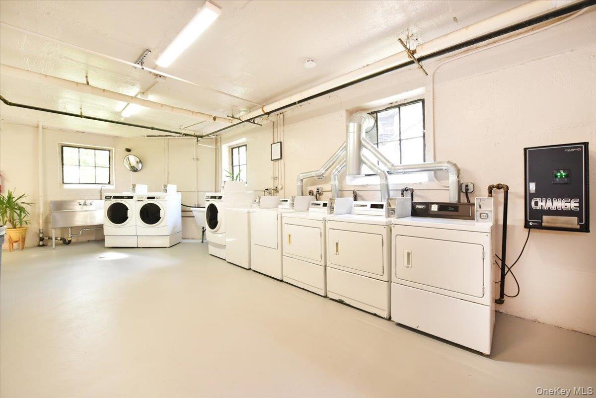 38-30 Douglaston Parkway, Unit 4B photo 15