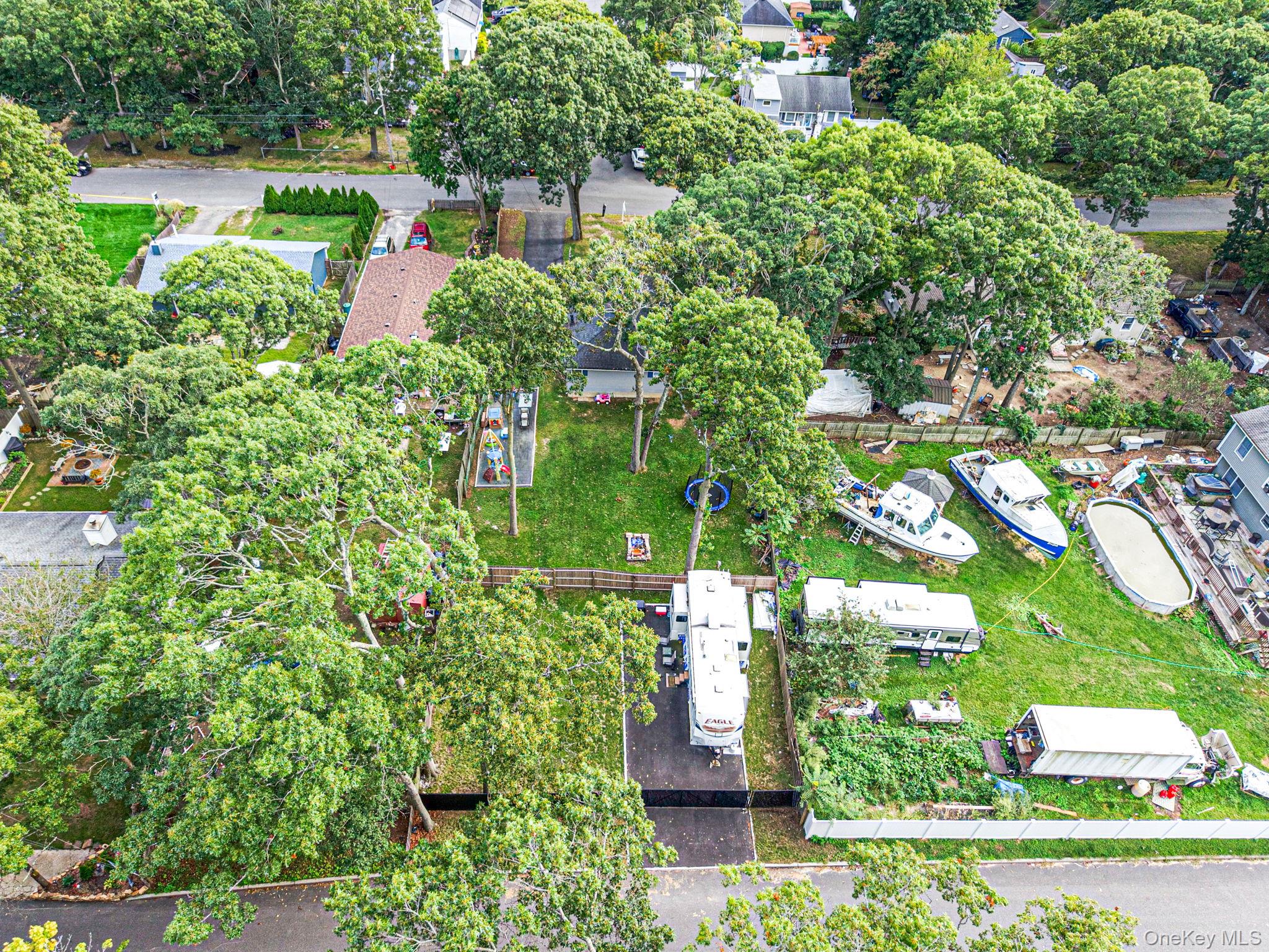 129 Shinnecock Avenue – For Sale photo 21