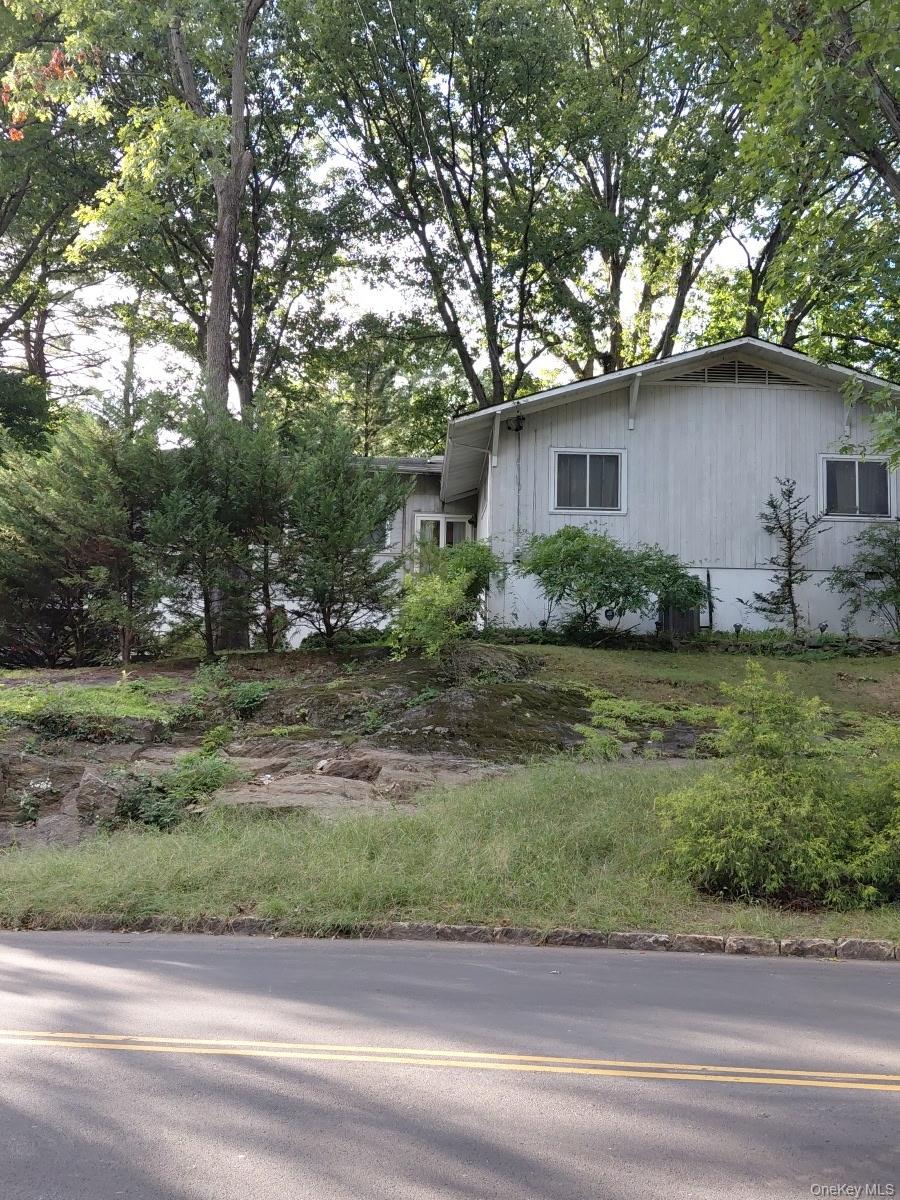 26 Soundview Drive – For Sale