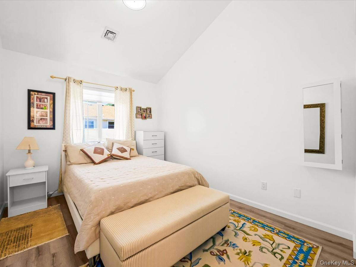 208 Hendrick Avenue E – For Sale photo 17