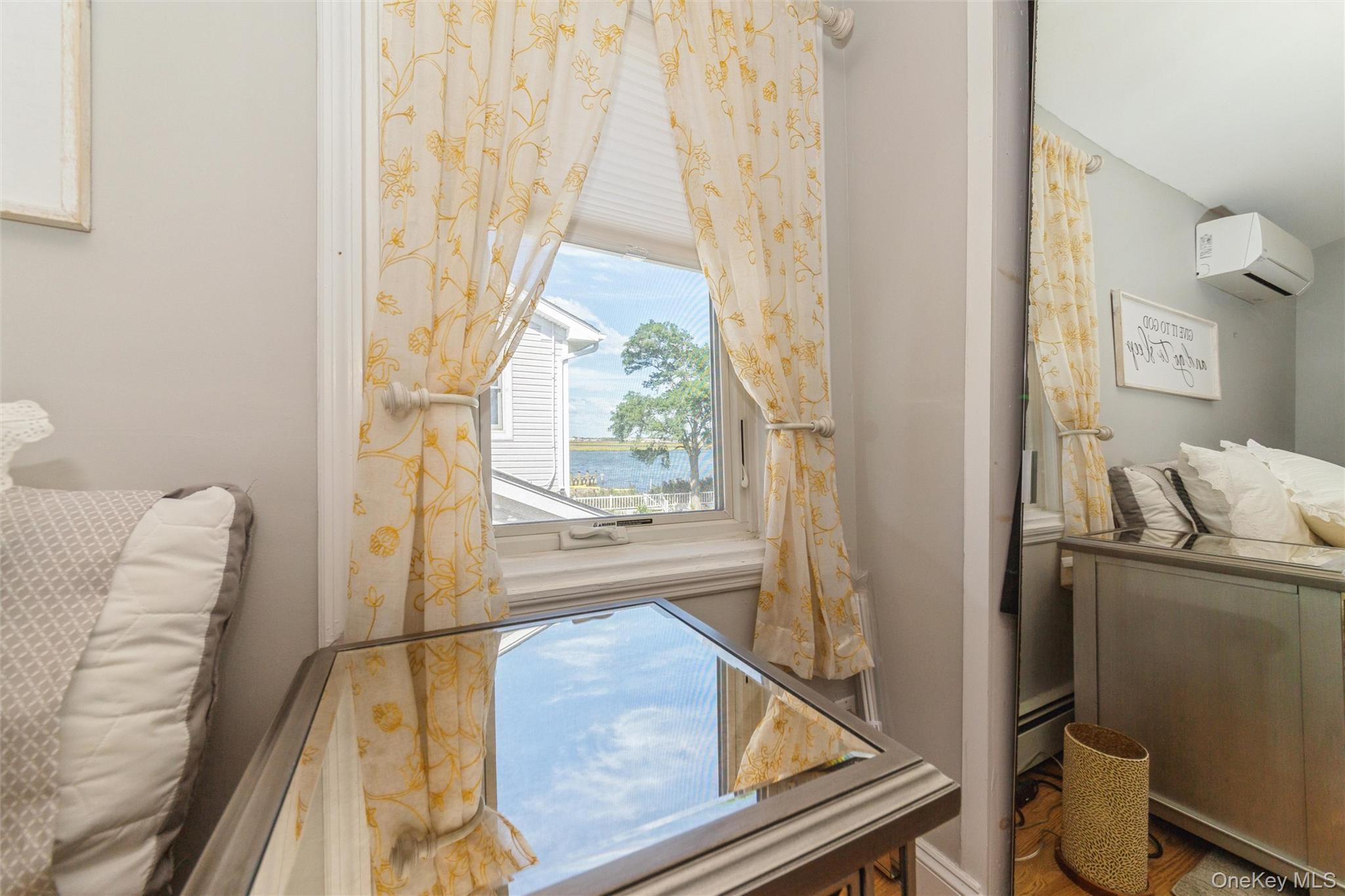 181 Suffolk Road, Unit Upper photo 21