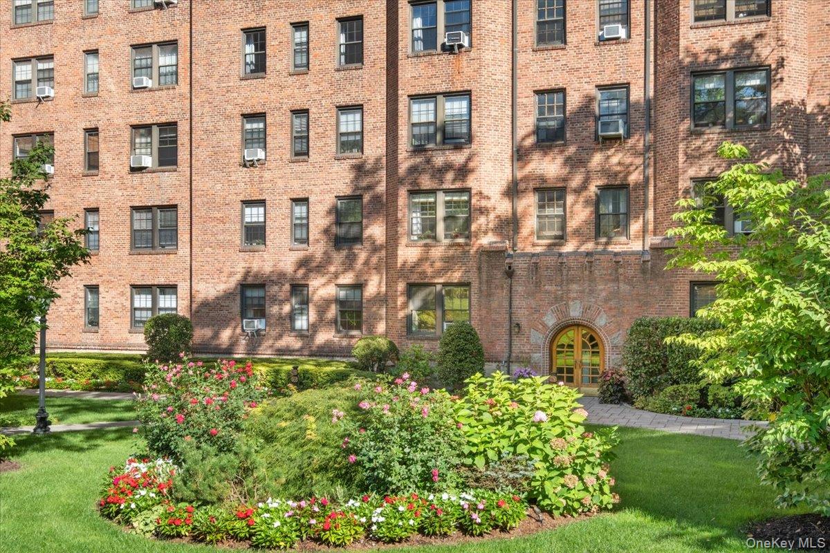 178 Garth Road, Unit TL photo 23