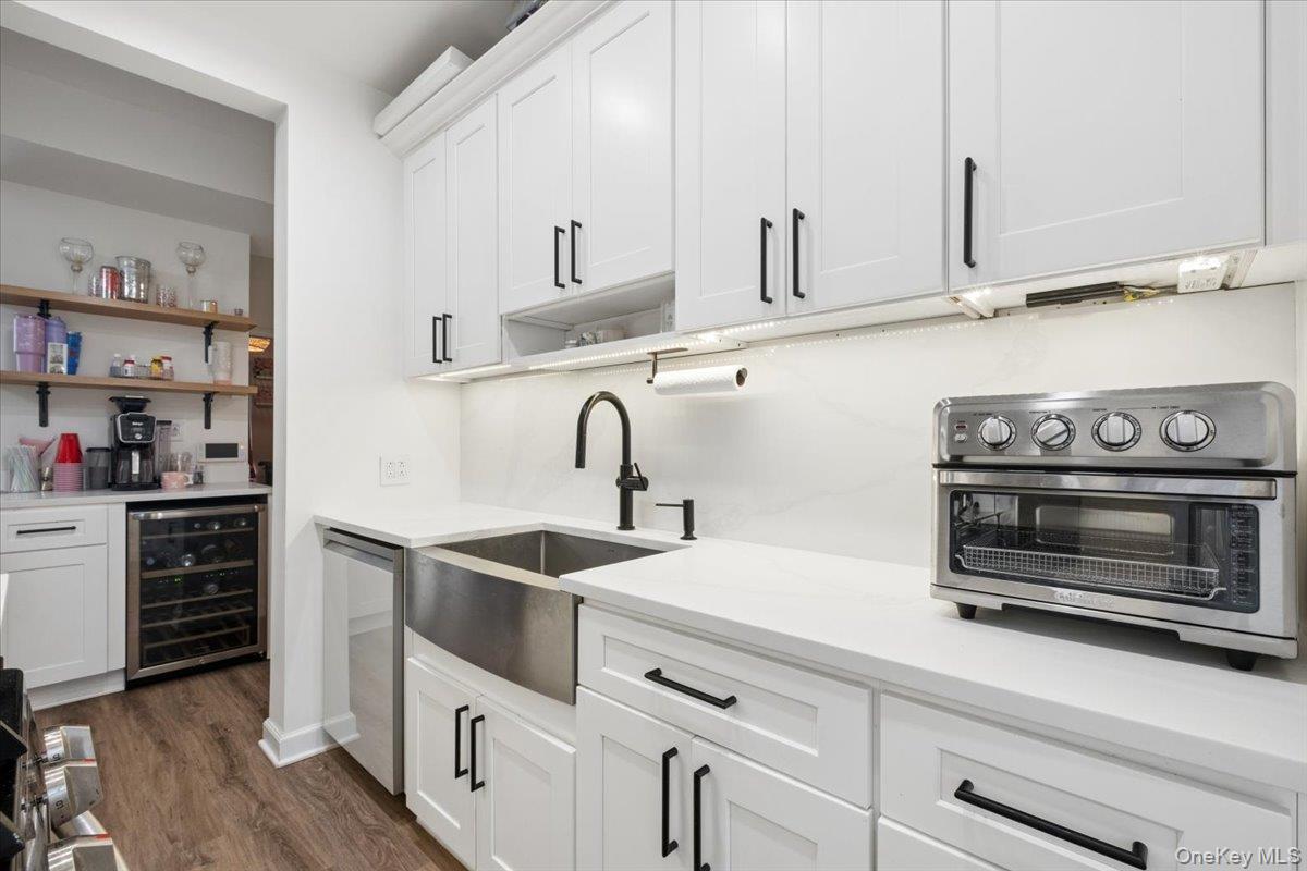 178 Garth Road, Unit TL photo 2