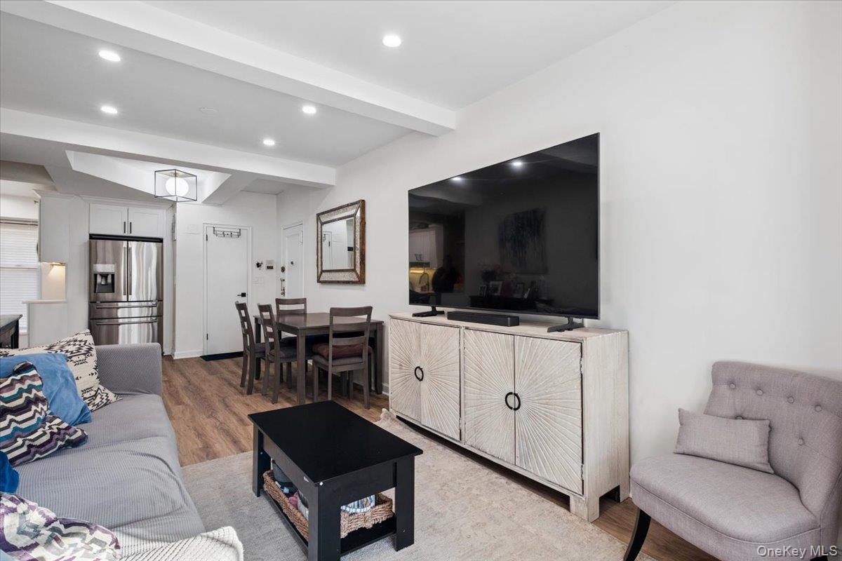 178 Garth Road, Unit TL photo 9
