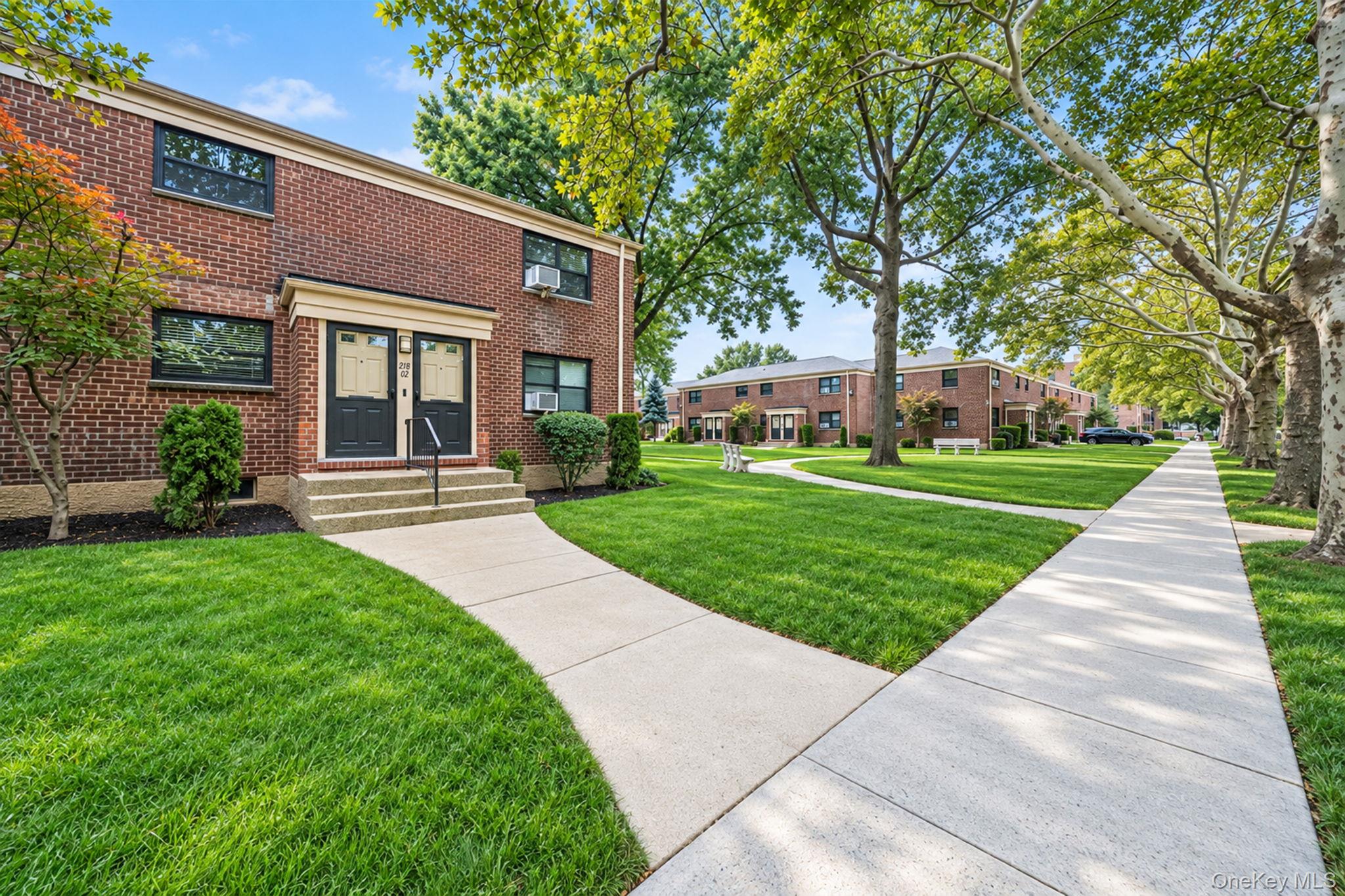 218-02 73rd Avenue, Unit 397A1 photo 4