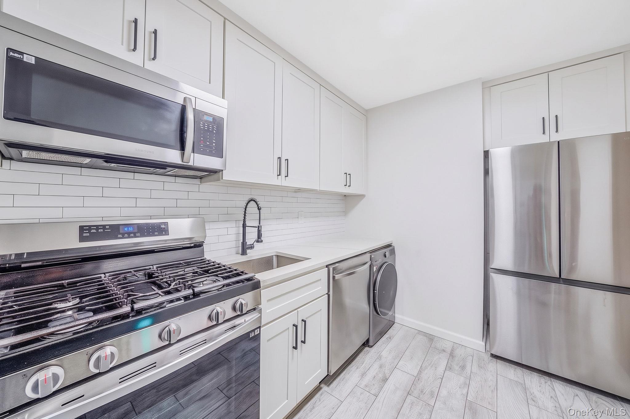 218-02 73rd Avenue, Unit 397A1 photo 10