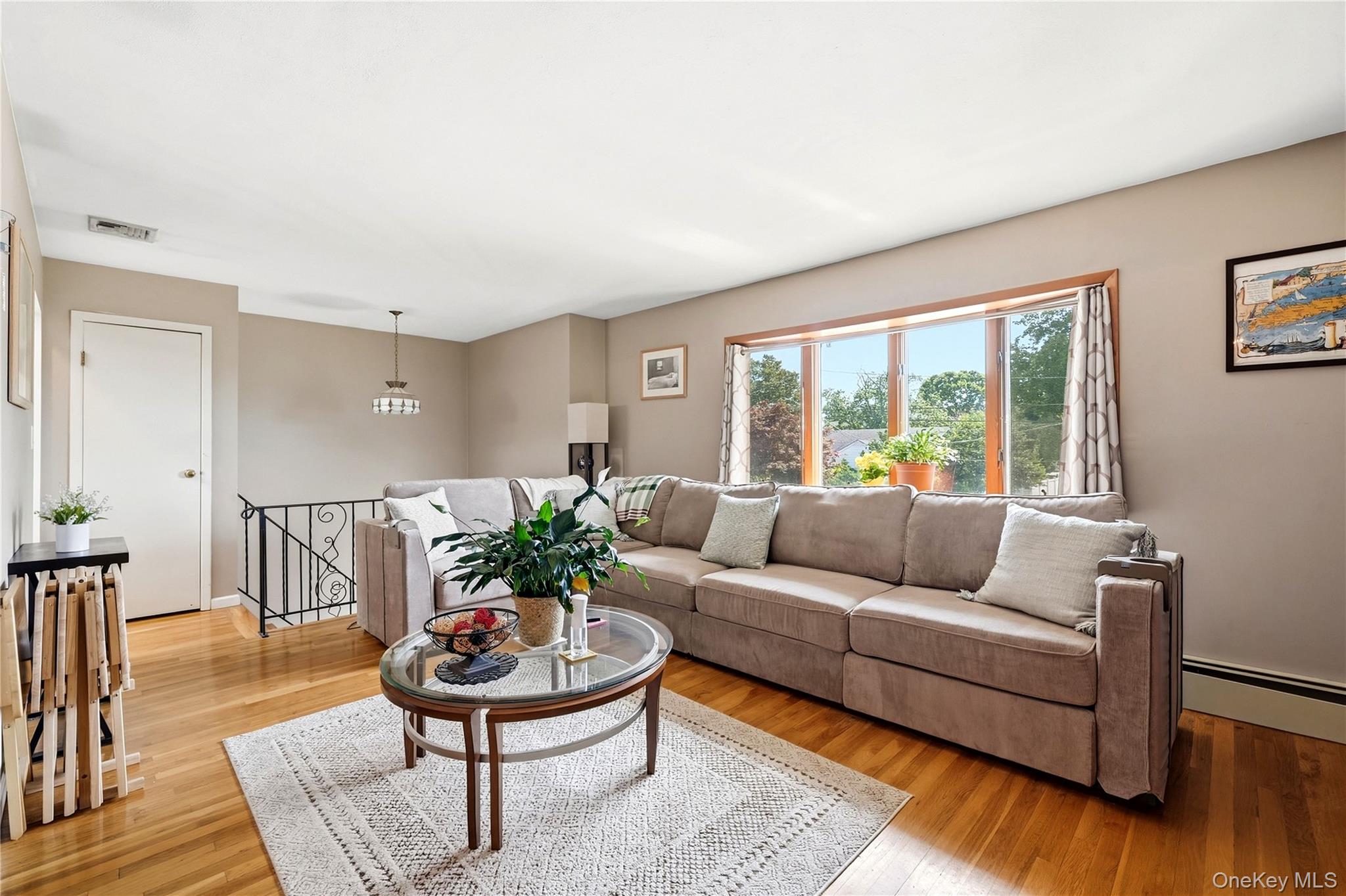 29 Suffolk Road, Unit A photo 5