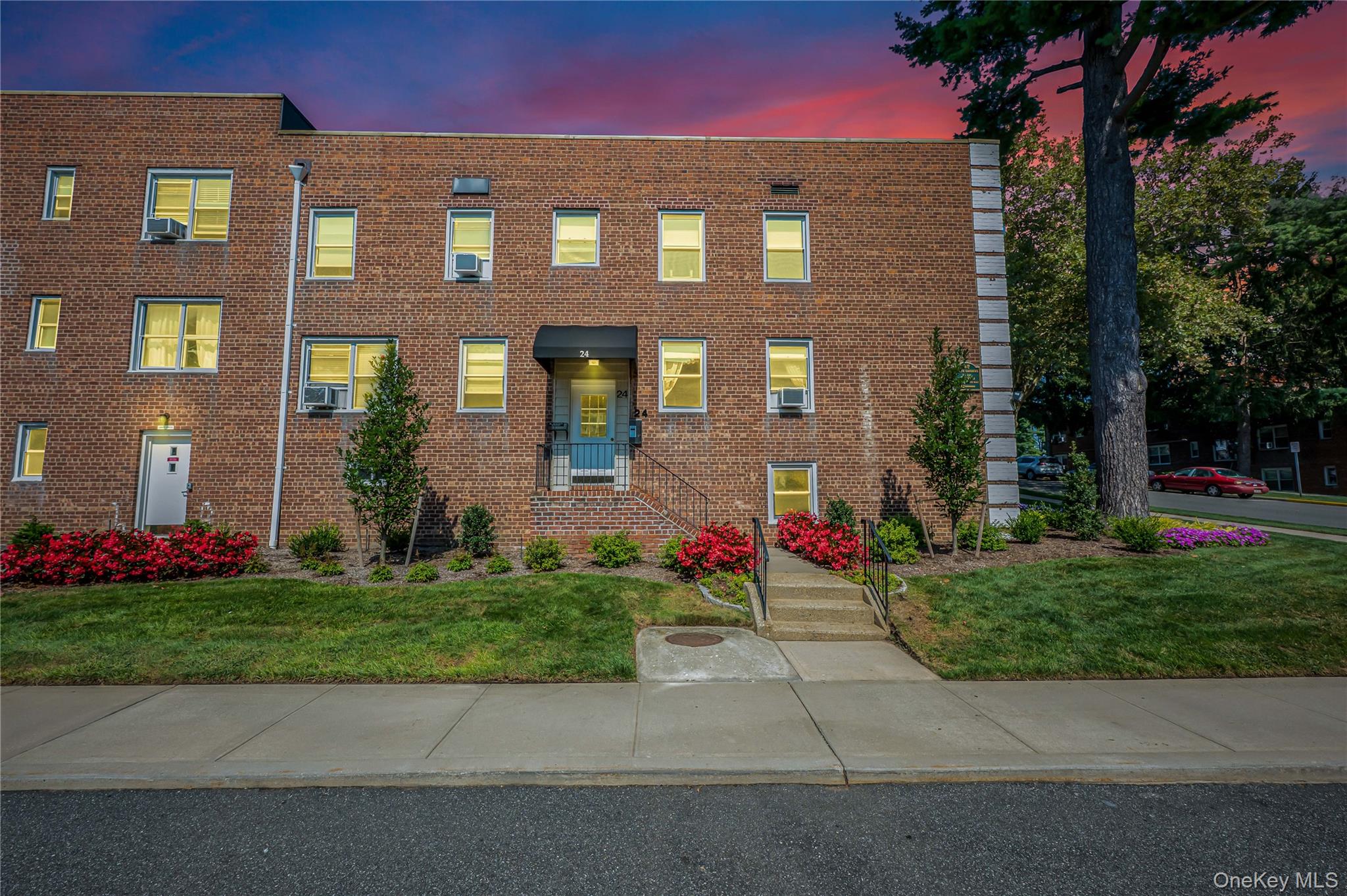 24 Edwards Street, Unit #1G, Unit 1G