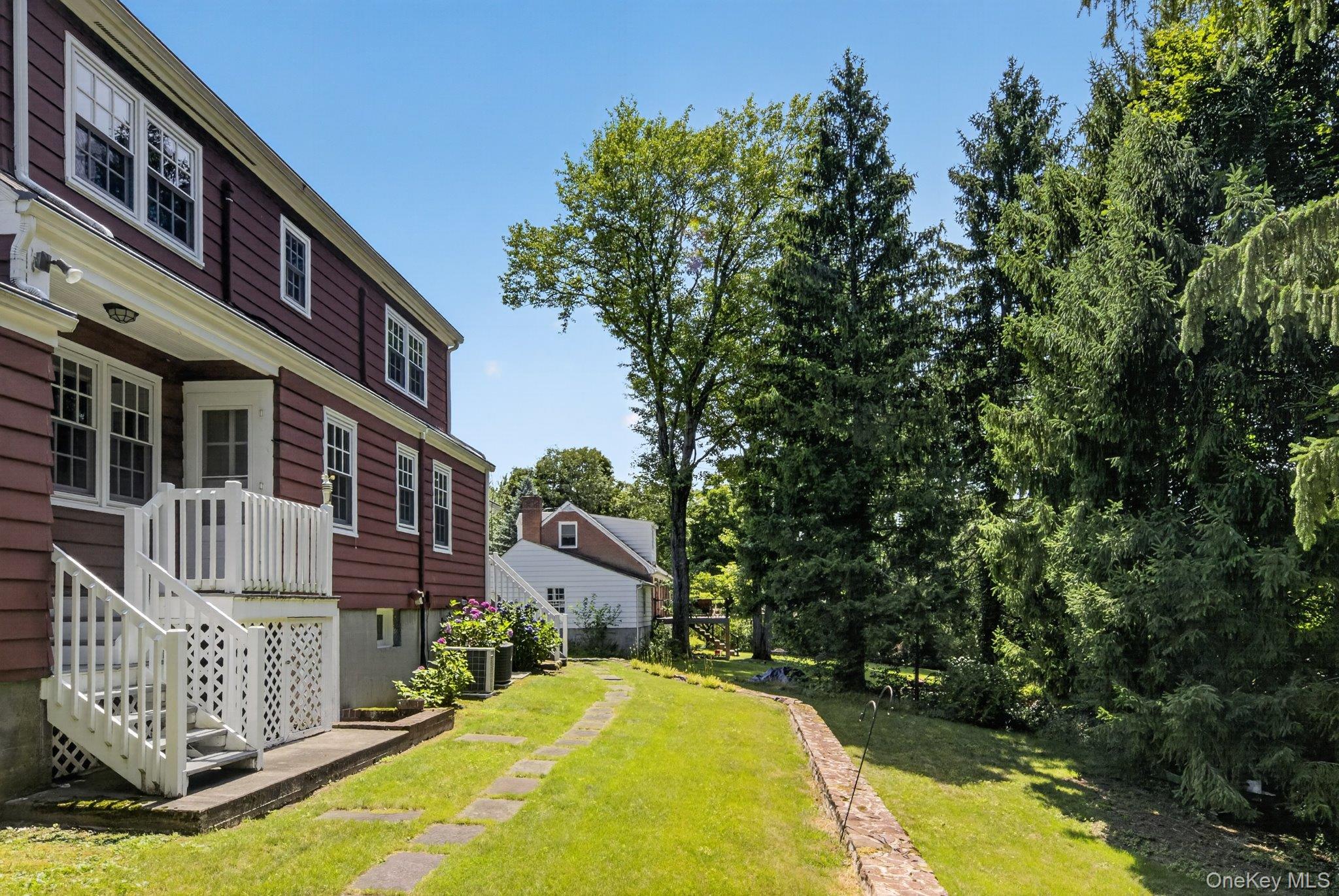 17 Pleasant View Avenue – For Sale photo 35