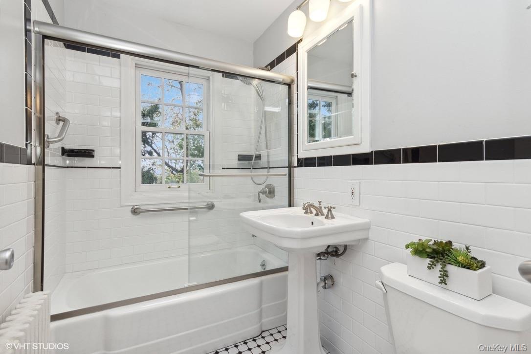 17 Pleasant View Avenue – For Sale photo 24