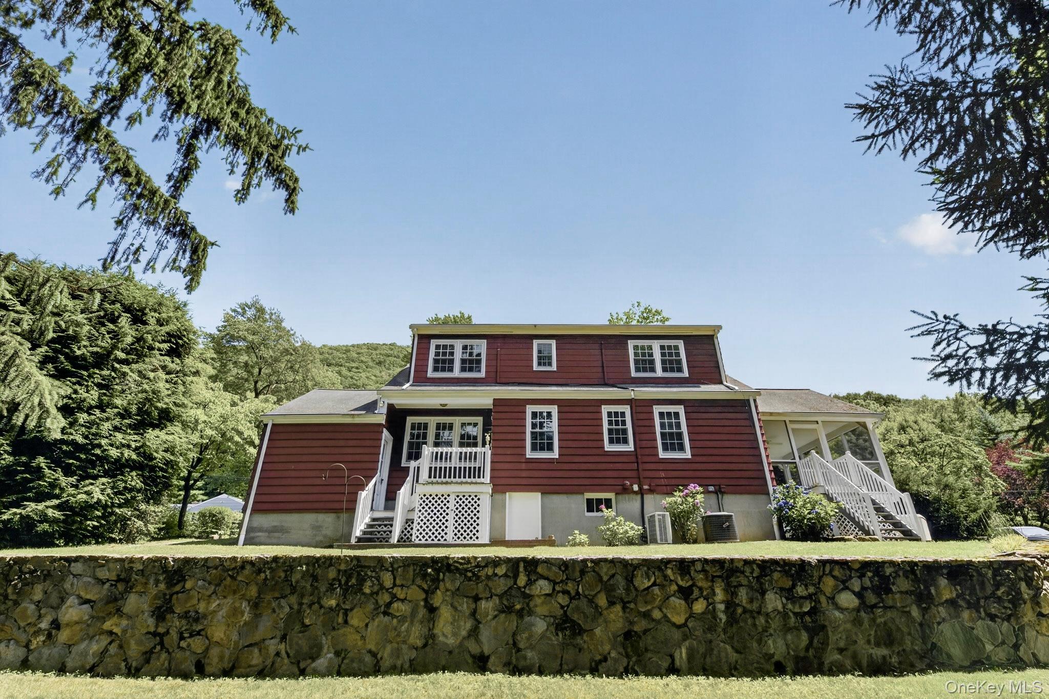 17 Pleasant View Avenue – For Sale photo 16