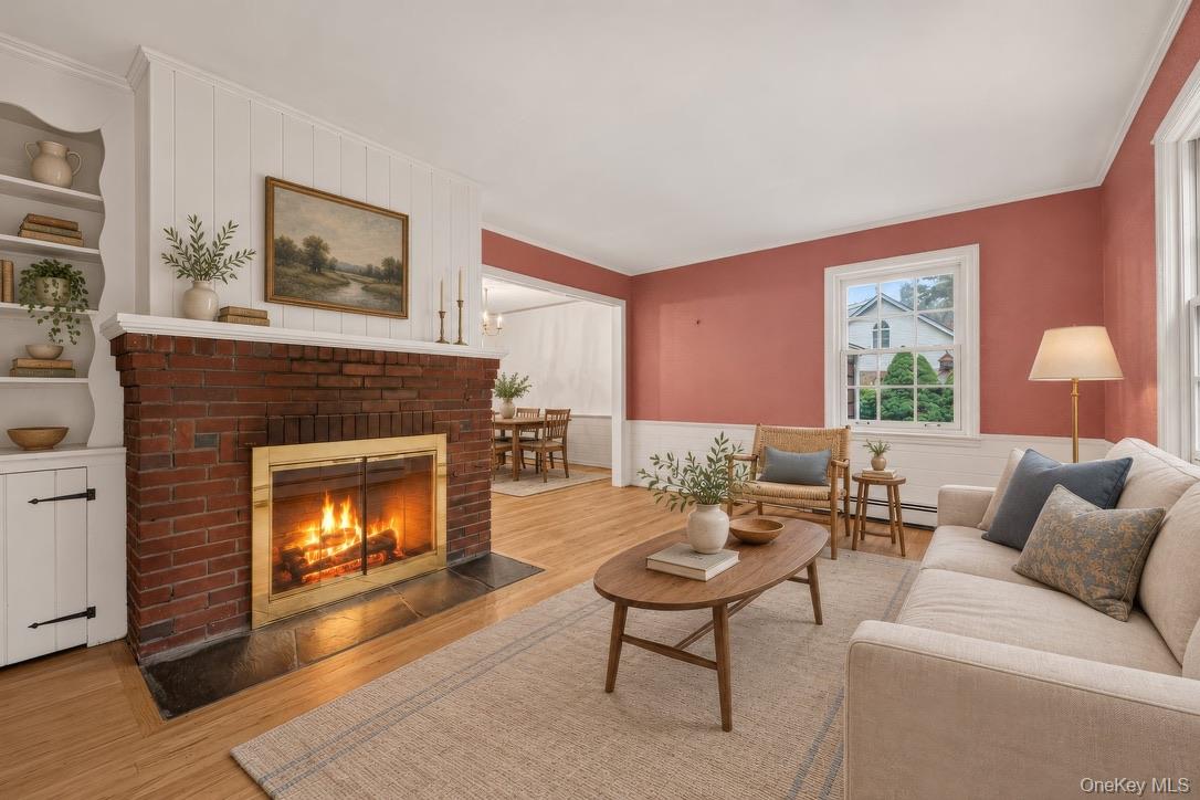 17 Pleasant View Avenue – For Sale