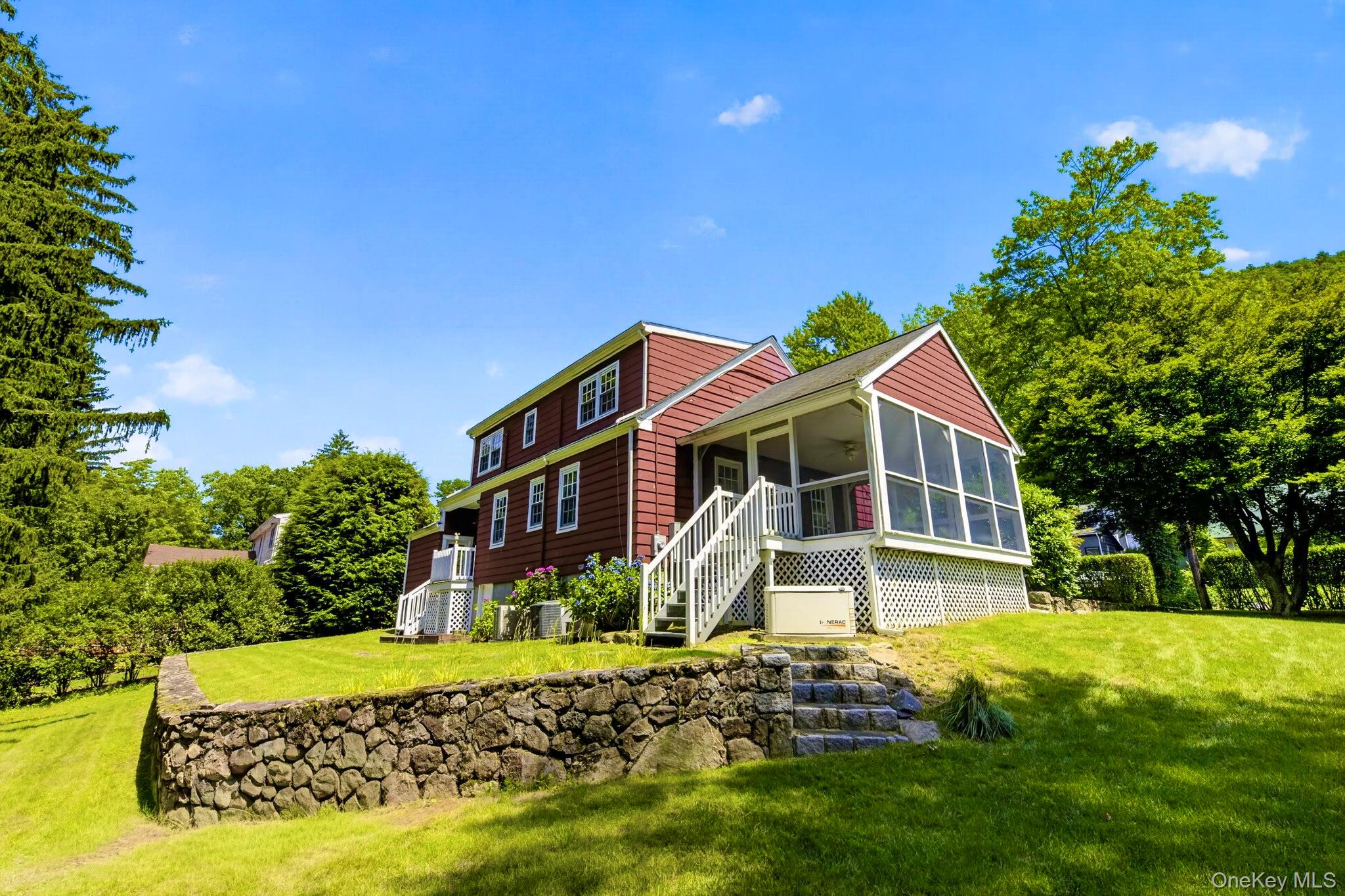 17 Pleasant View Avenue – For Sale photo 9