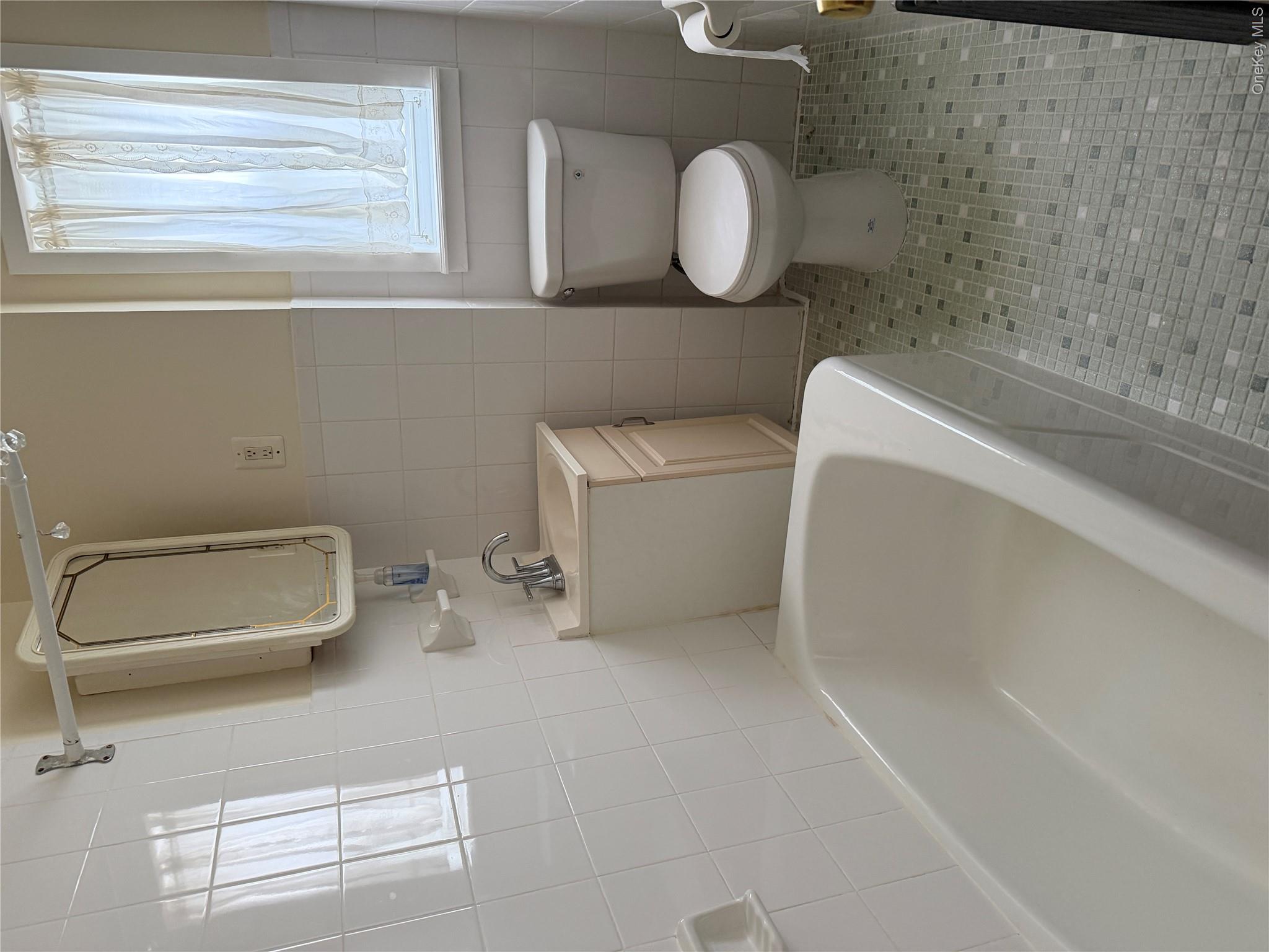 9731 92nd Street – For Rent photo 4