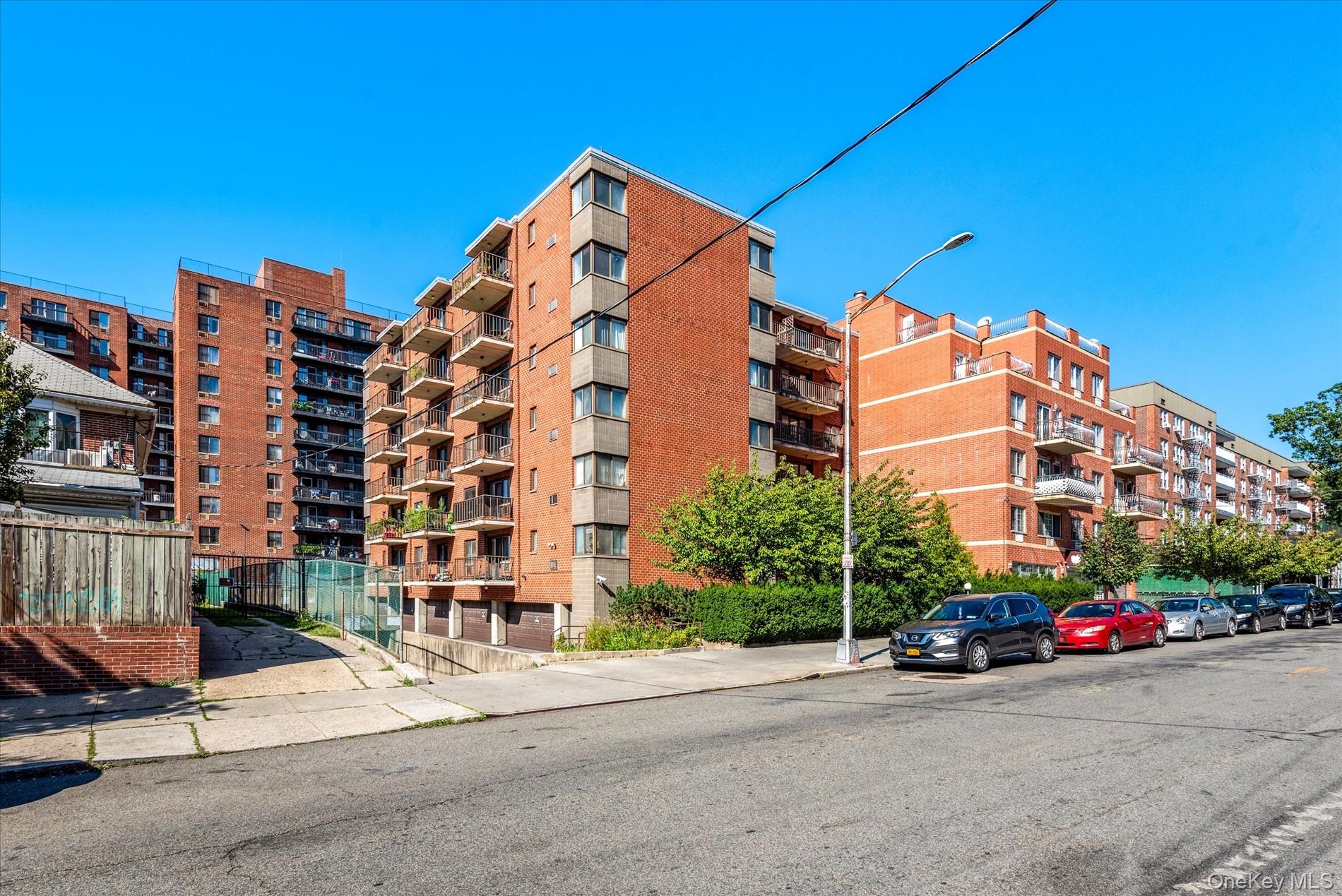 139-35 35th Avenue, Unit 6E photo 2