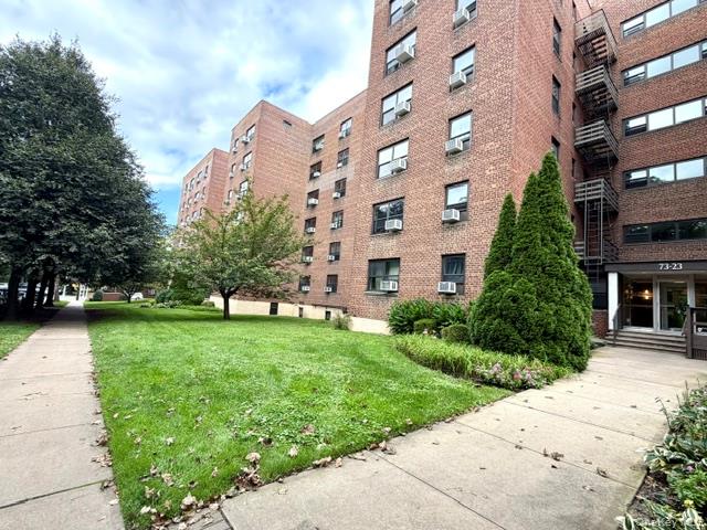 73-23 210th Street, Unit 6C photo 4