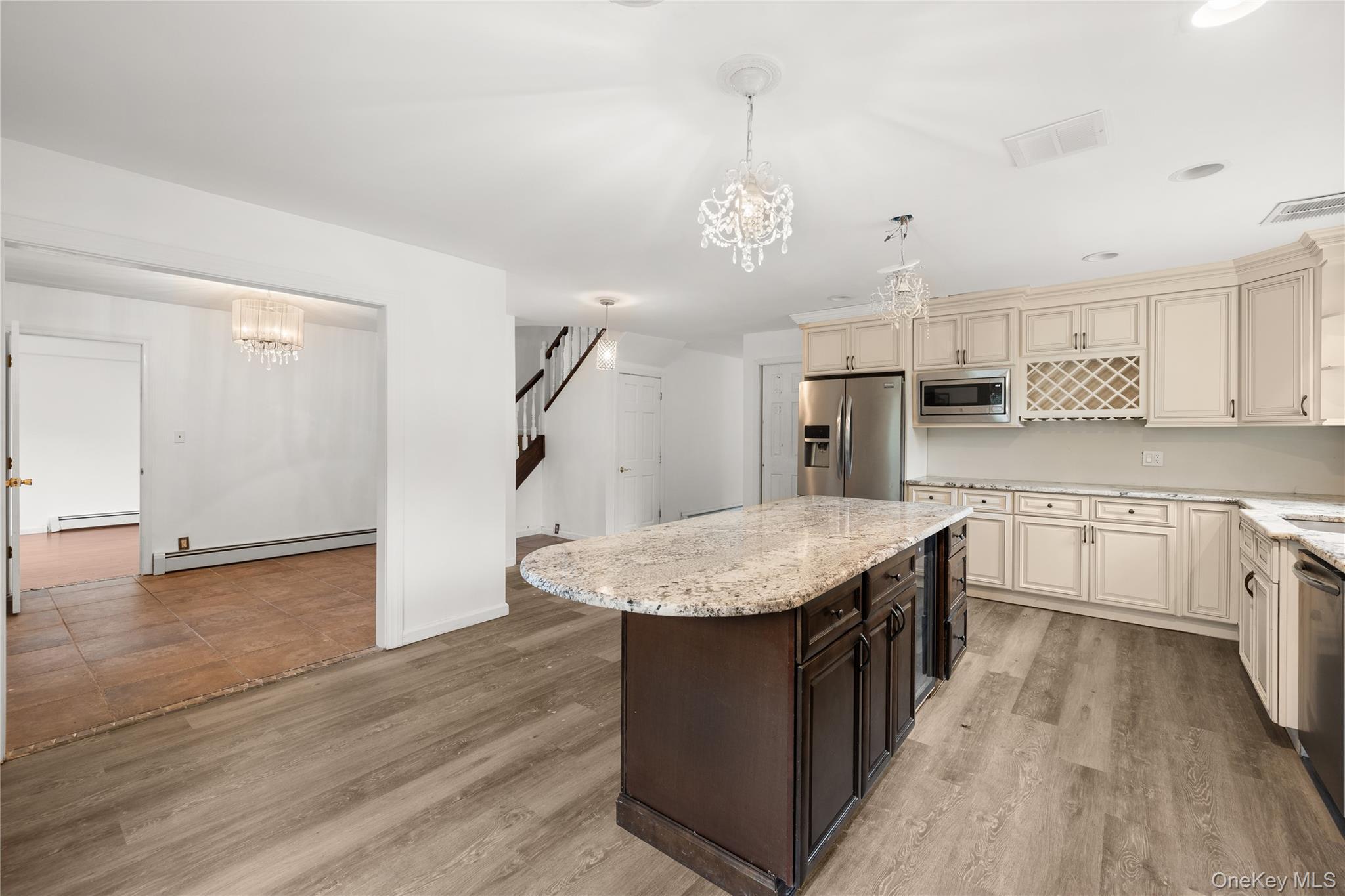 20 Hilltop Drive – For Sale photo 6