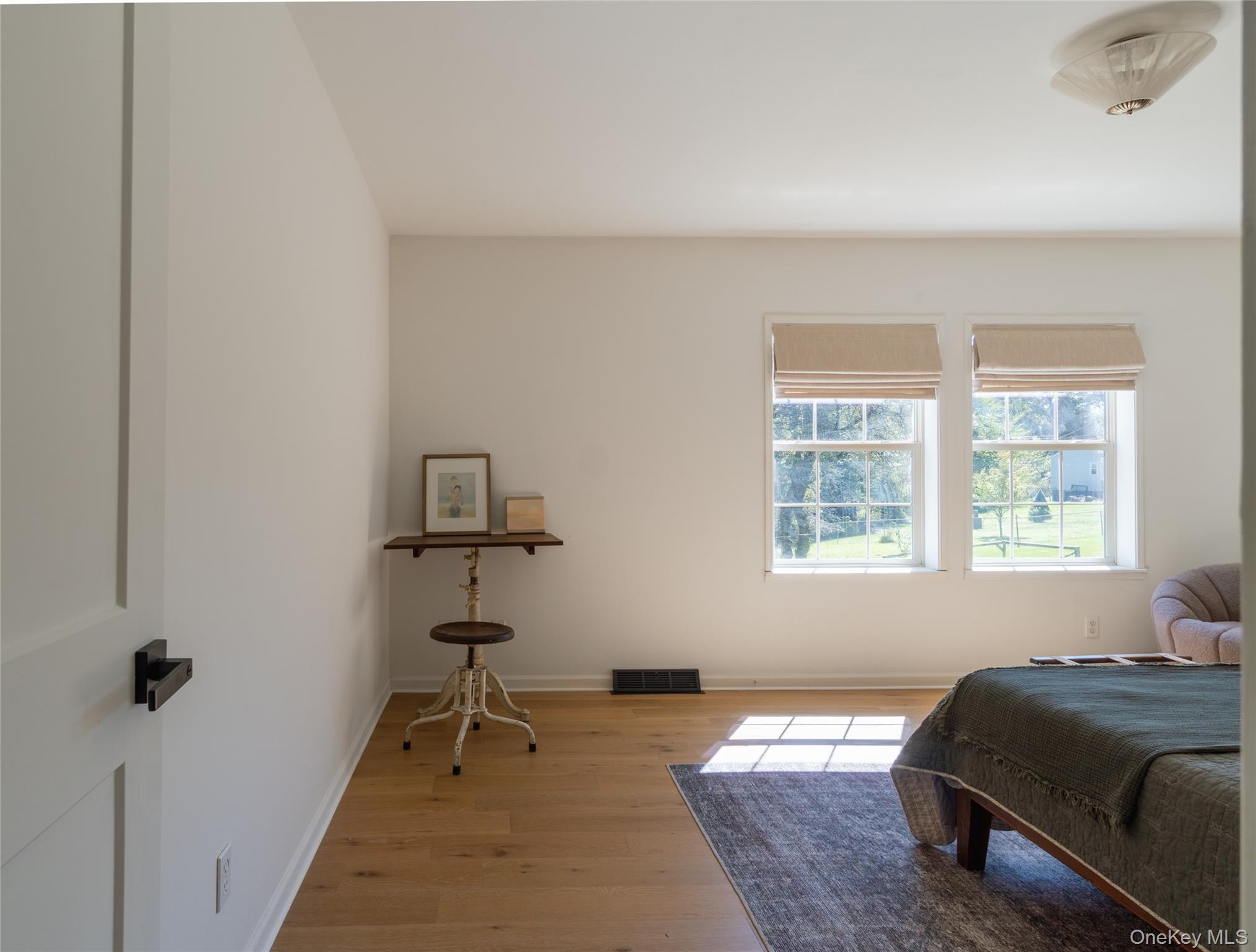 3 Parks Road – For Sale photo 11