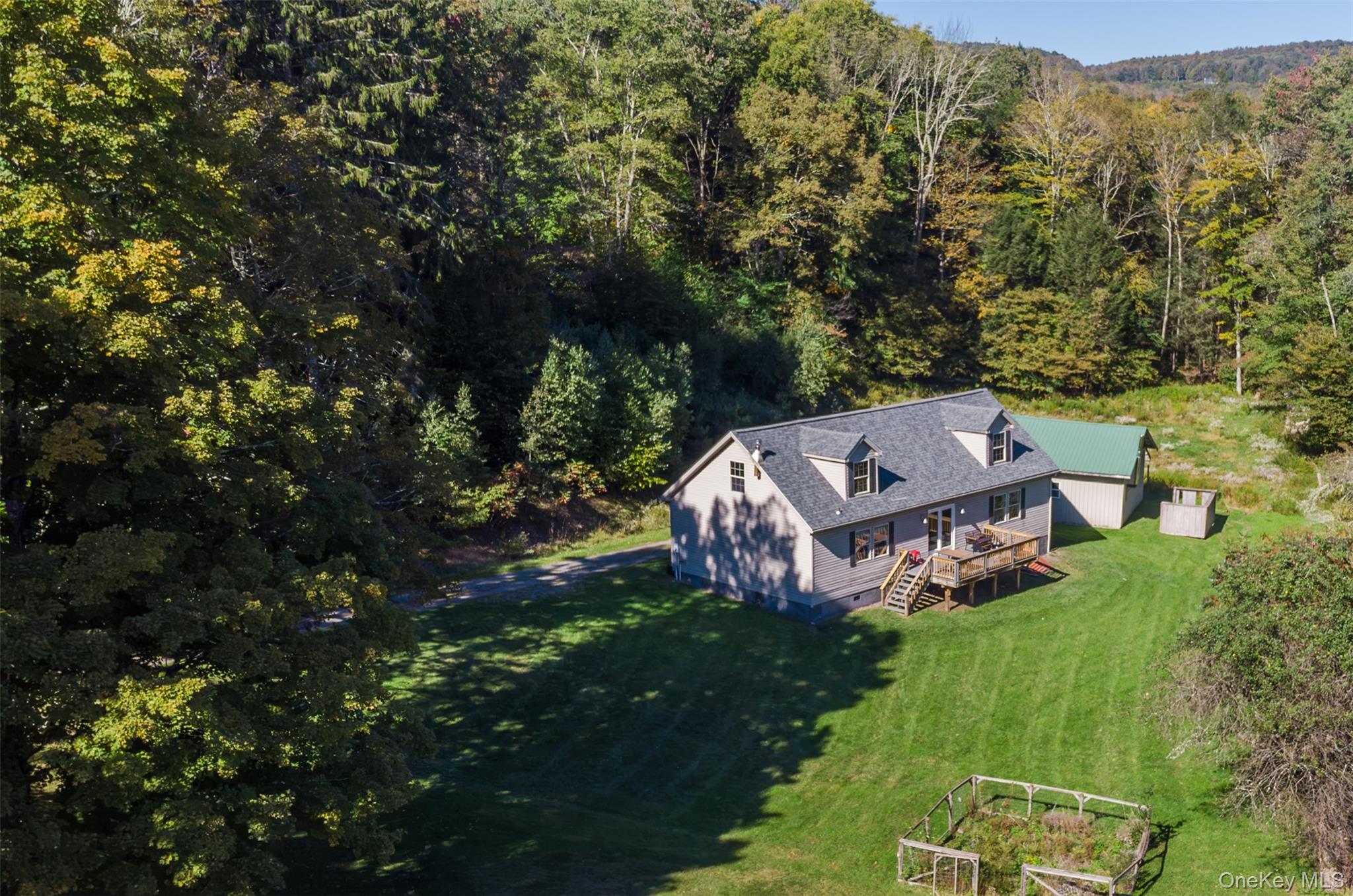 3 Parks Road – For Sale