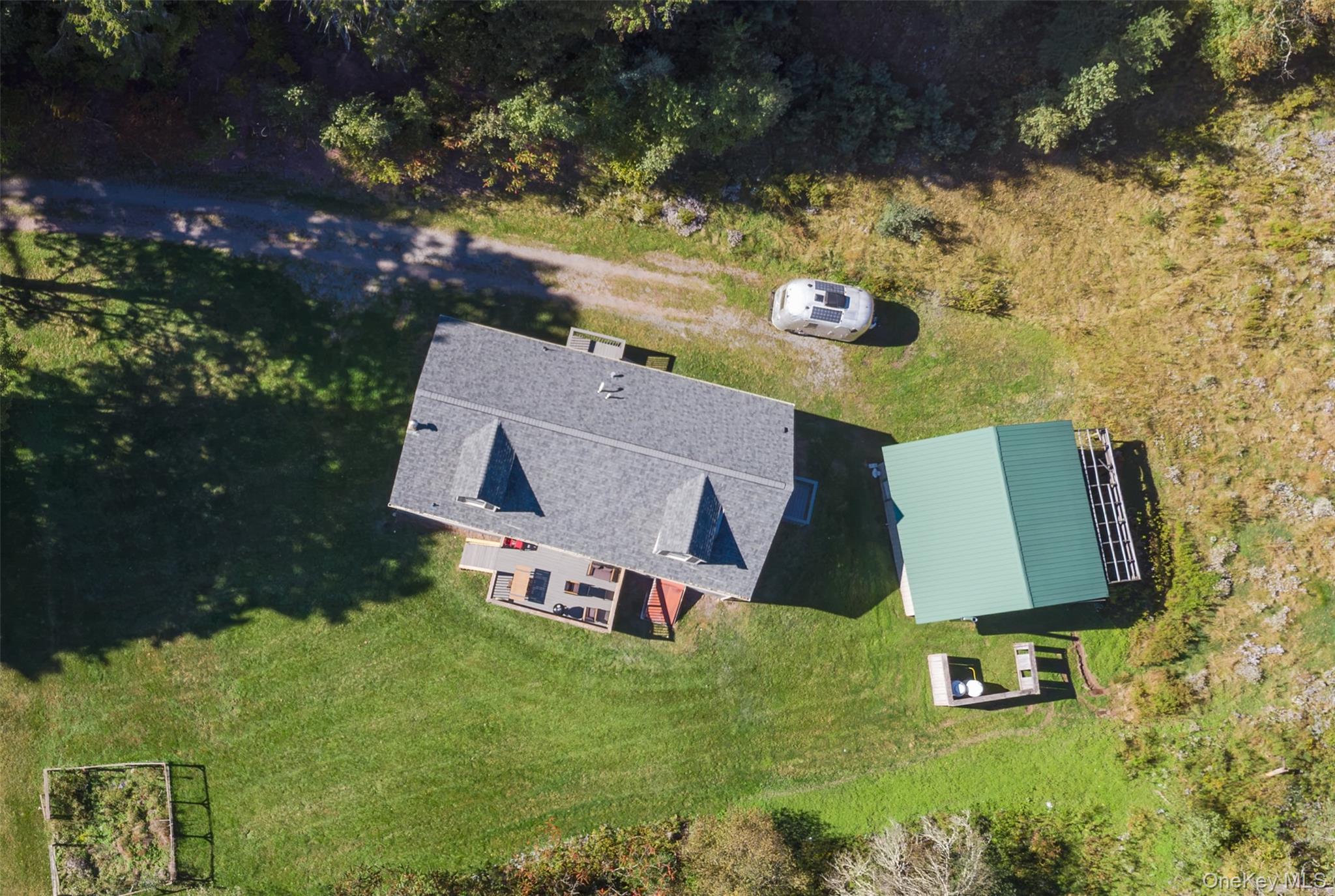 3 Parks Road – For Sale photo 24