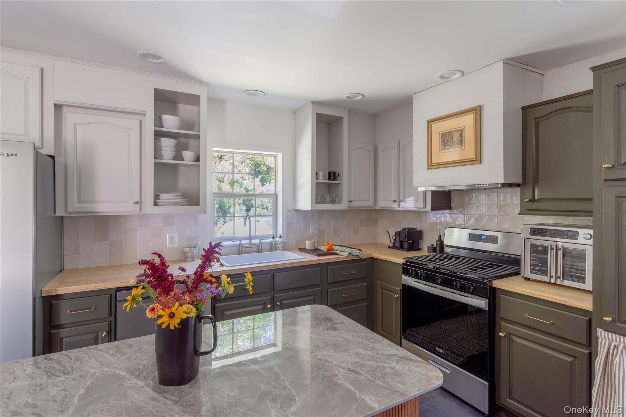 3 Parks Road – For Sale photo 7