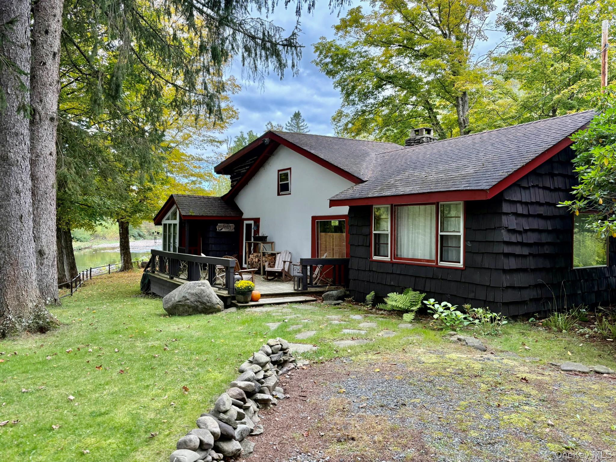 945 Old Route 17 – For Sale
