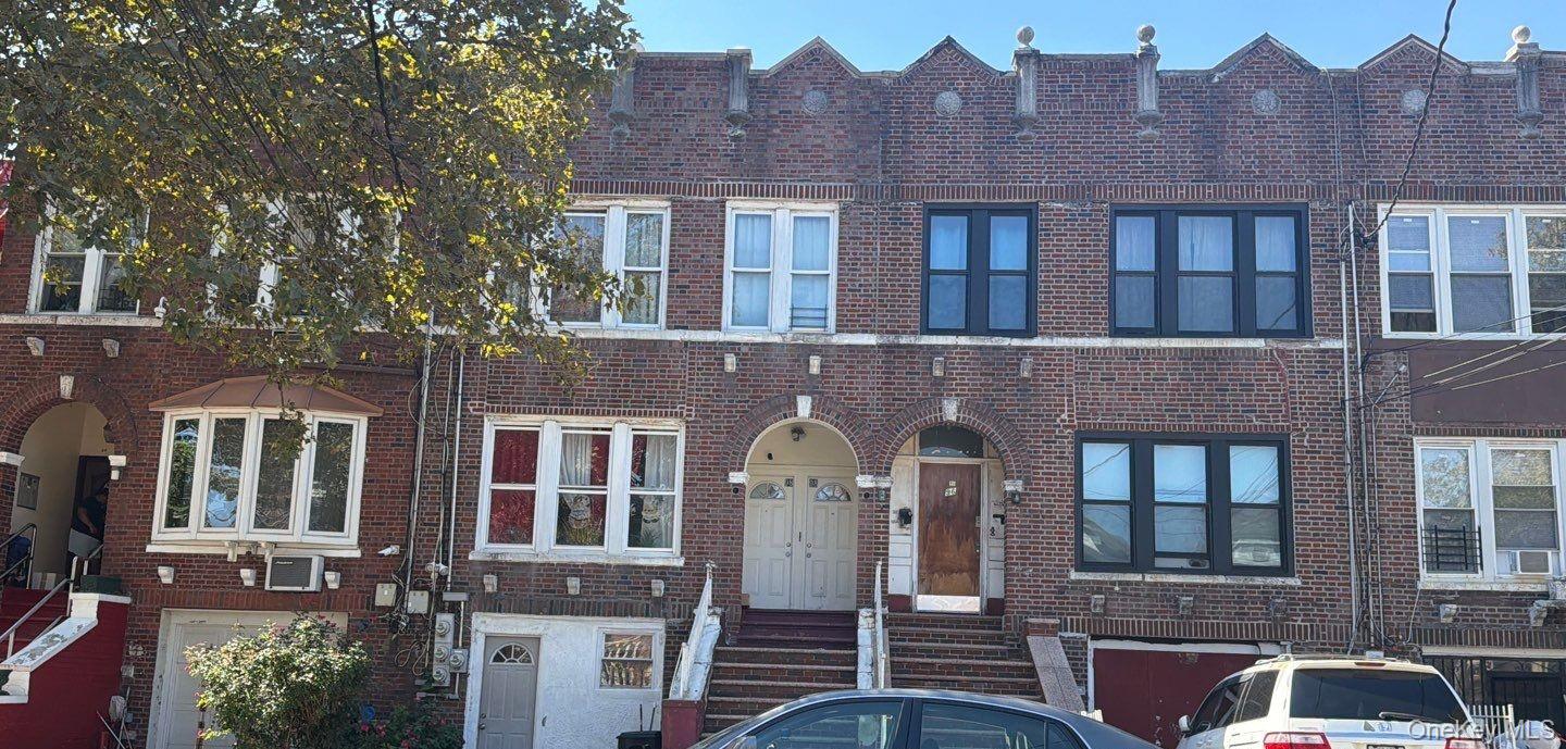 98 E 56th Street – For Sale photo 2