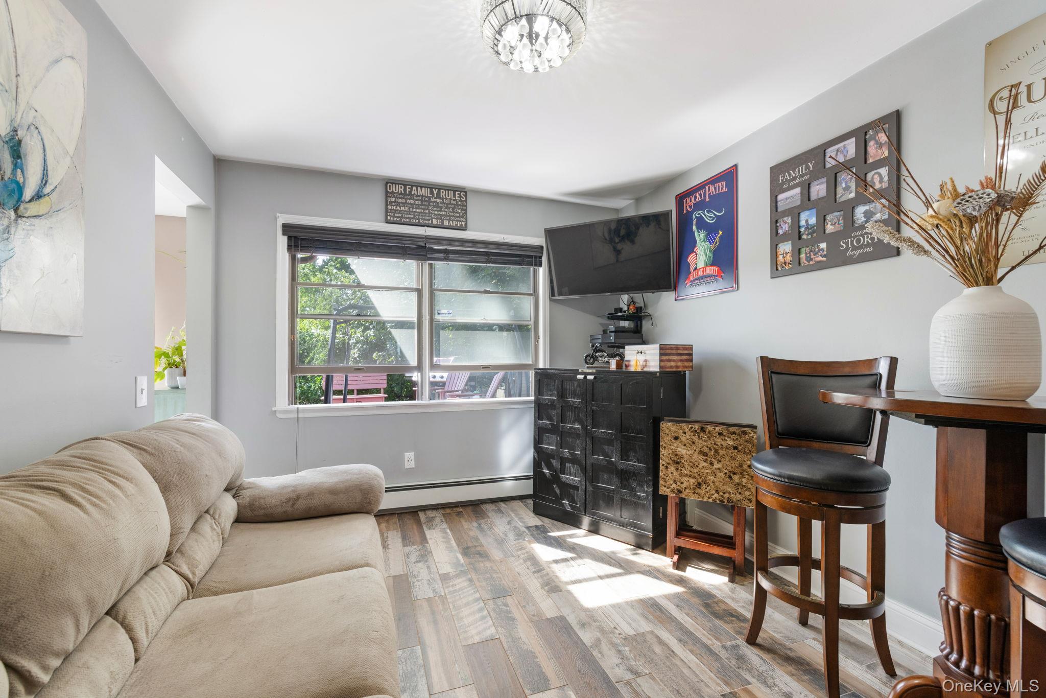 4 Hovey Lane – For Sale photo 6