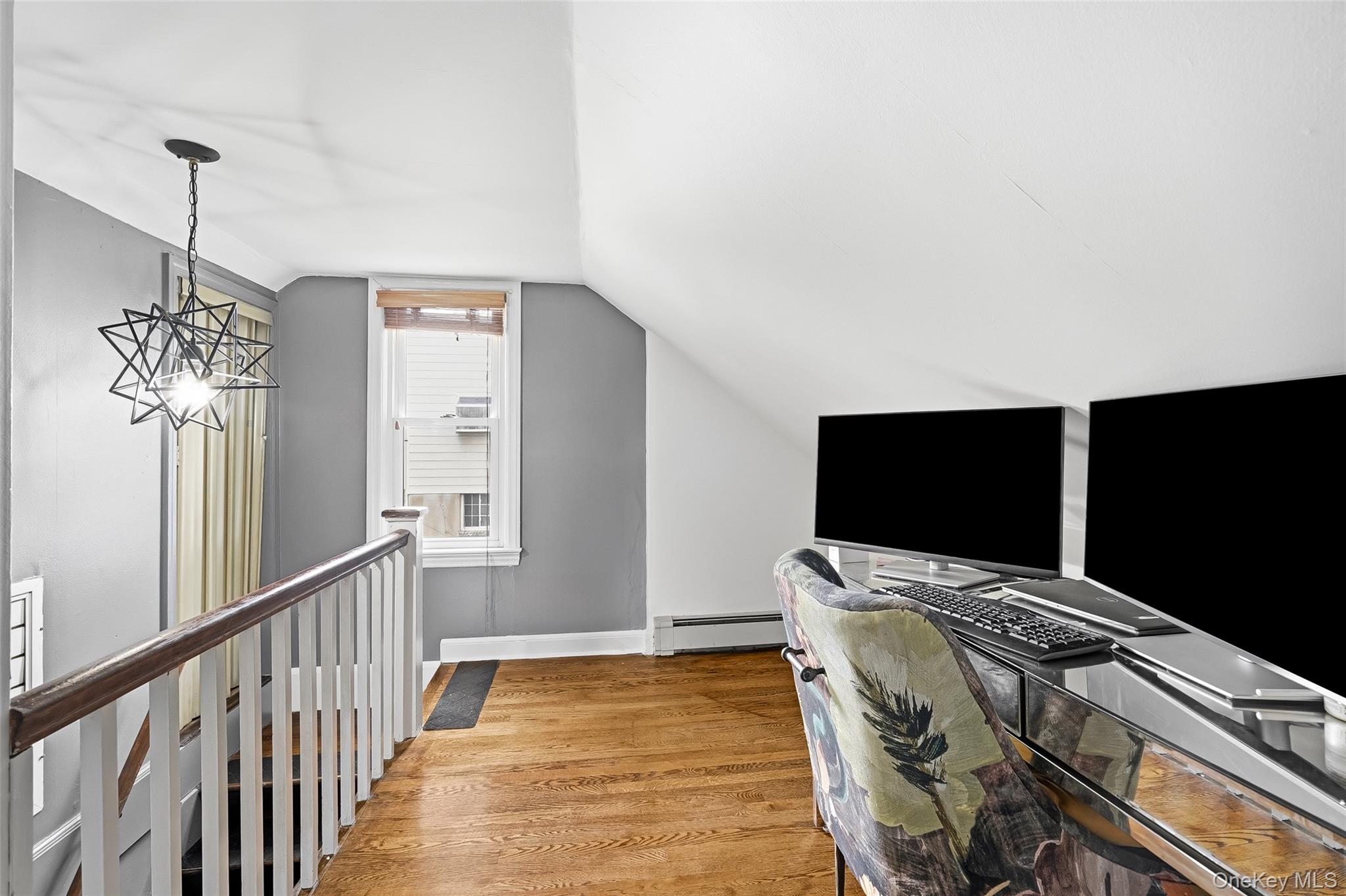 87 Lakeview Avenue – For Sale photo 25